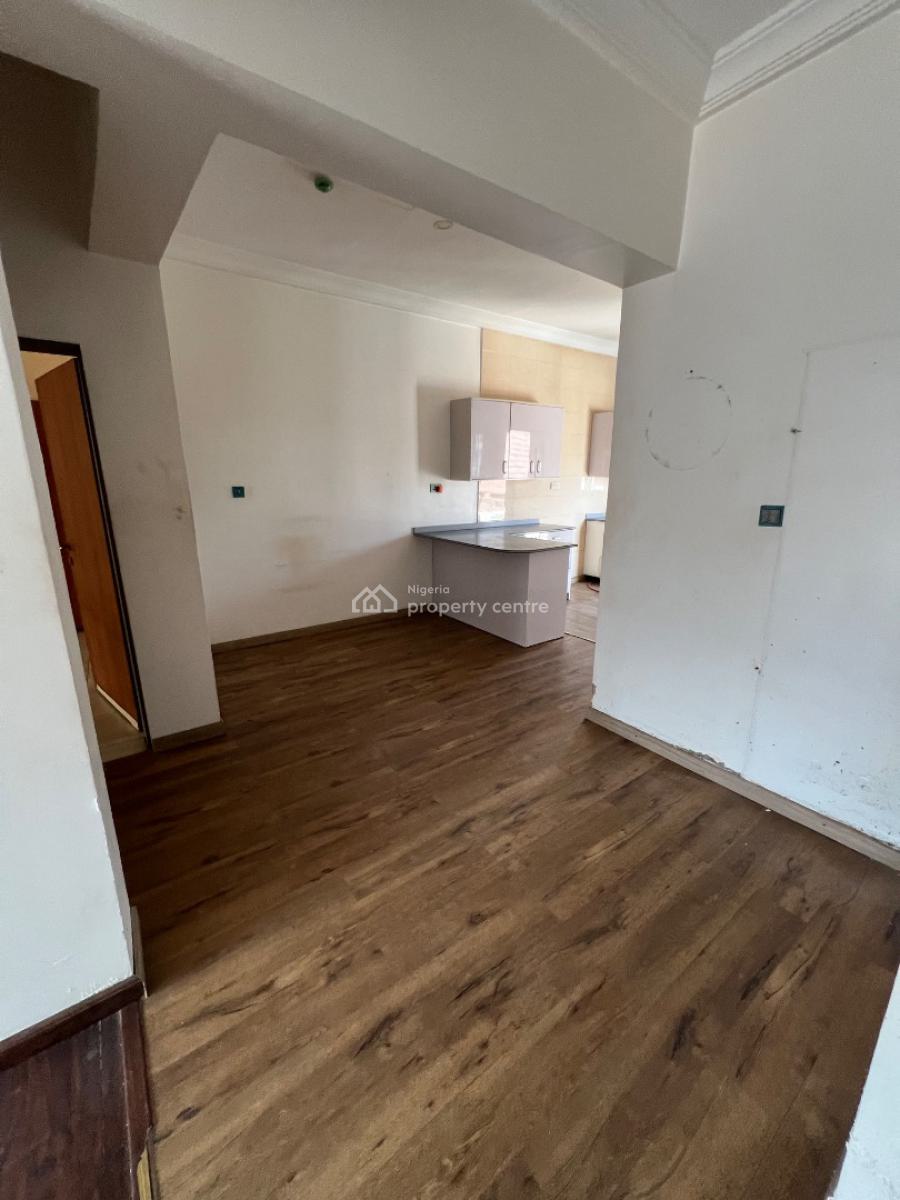 English-styled Miniflat in Bera Estate, Chevron, with 3 Acs & Inverter, Chevron, Bera Estate, Lekki Phase 1, Lekki, Lagos, Mini Flat (room and Parlour) for Rent