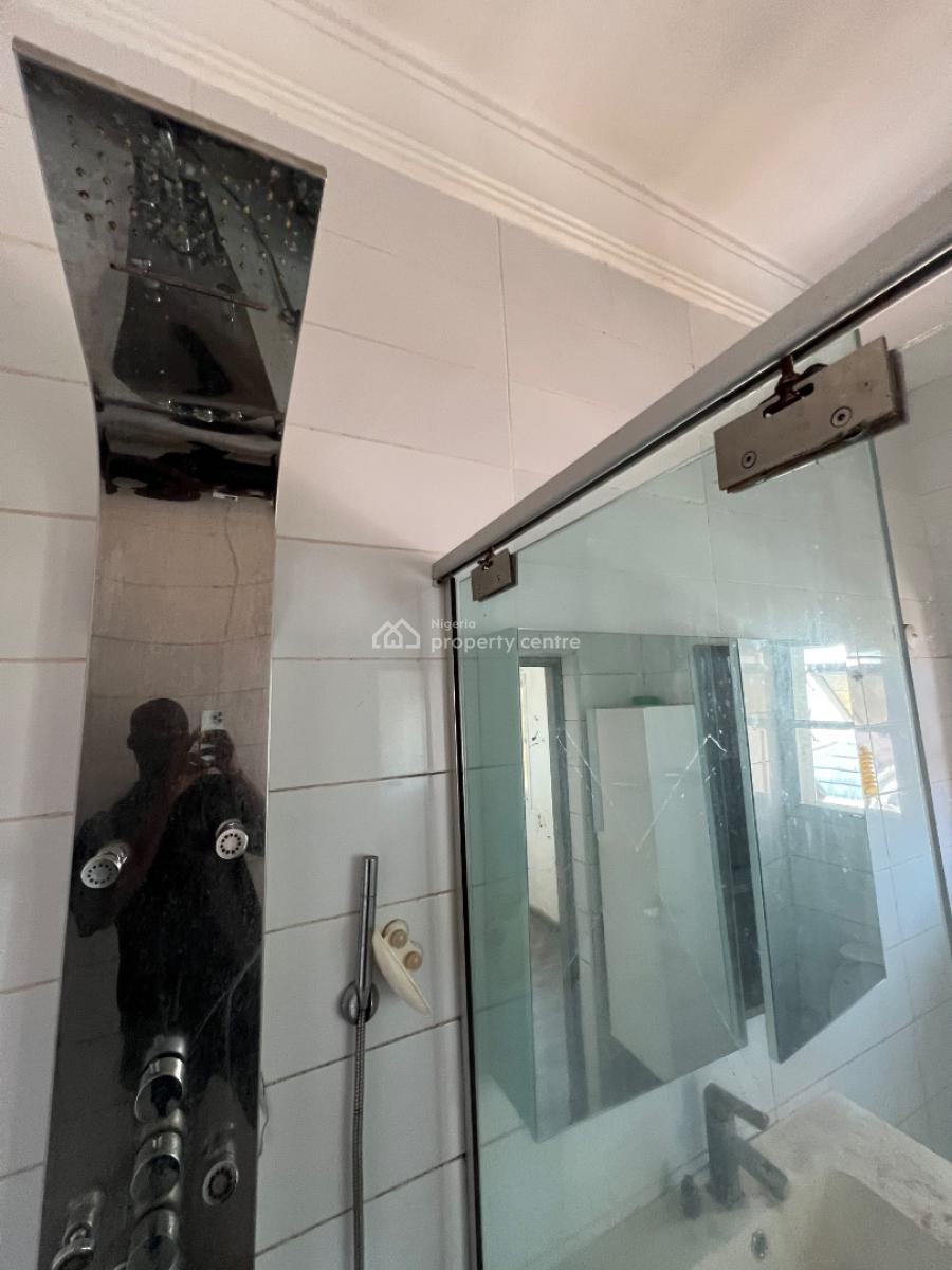 English-styled Miniflat in Bera Estate, Chevron, with 3 Acs & Inverter, Chevron, Bera Estate, Lekki Phase 1, Lekki, Lagos, Mini Flat (room and Parlour) for Rent