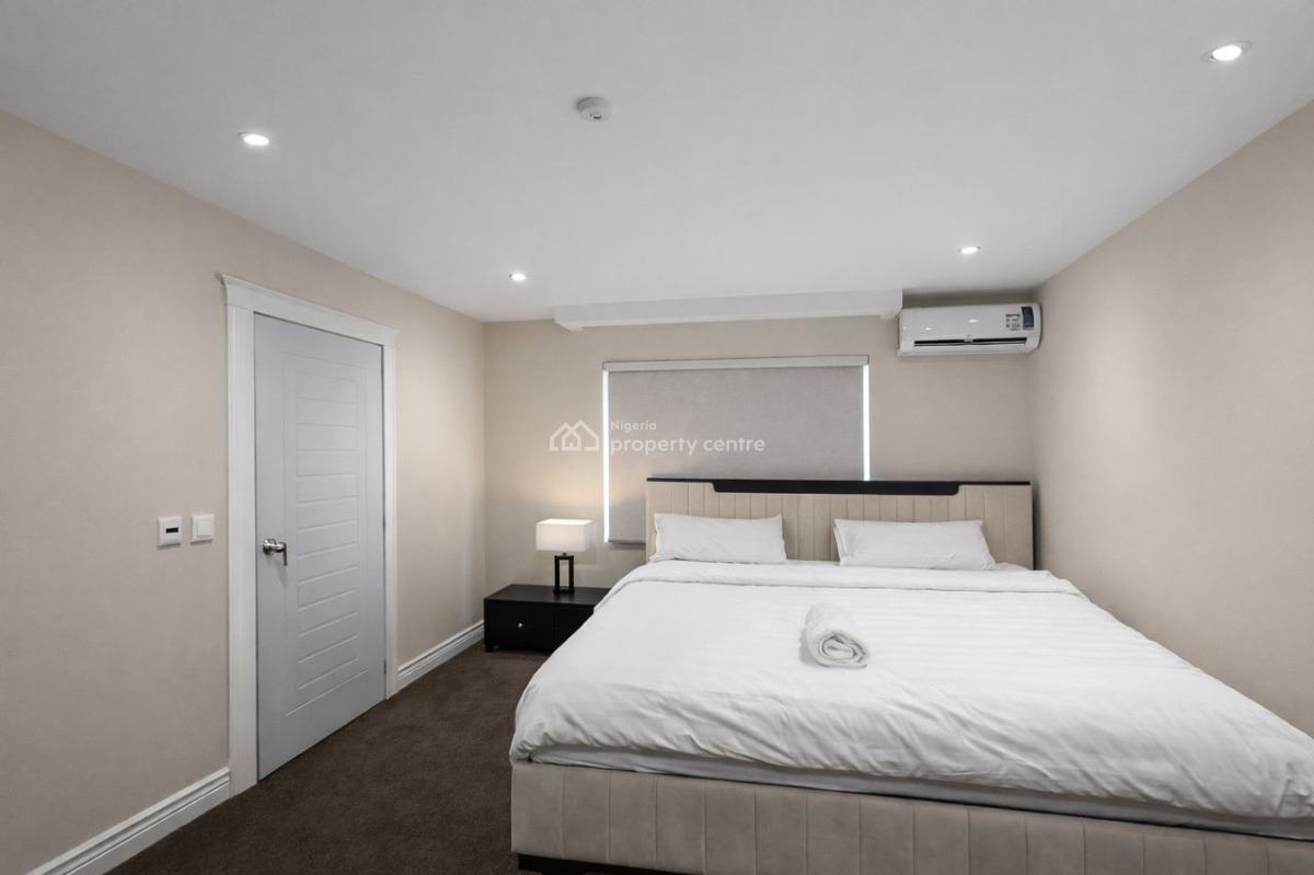 Luxurious 4 Bedroom Maisonette with Gym and Inbuilt Speakers, Lekki Phase 1, Lekki, Lagos, Flat / Apartment Short Let