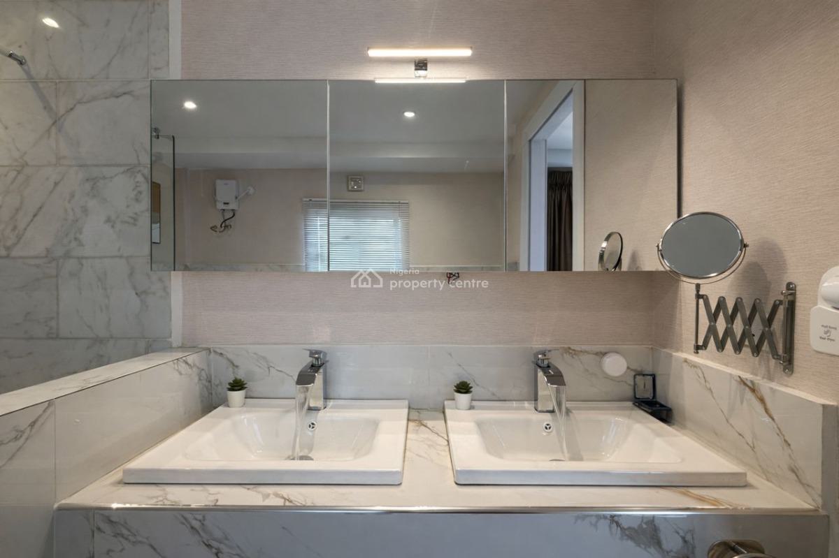 Luxurious 4 Bedroom Maisonette with Gym and Inbuilt Speakers, Lekki Phase 1, Lekki, Lagos, Flat / Apartment Short Let