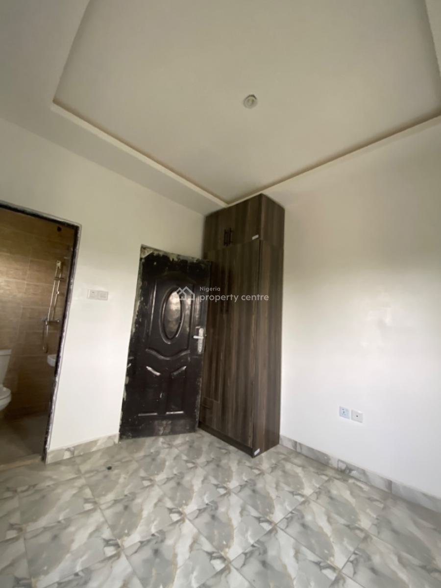 an Executive Newly Built One Bedroom Flat, Alashela Estate Ogombo Off Abraham Adesanya Ajah, Lekki, Lagos, Mini Flat (room and Parlour) for Rent