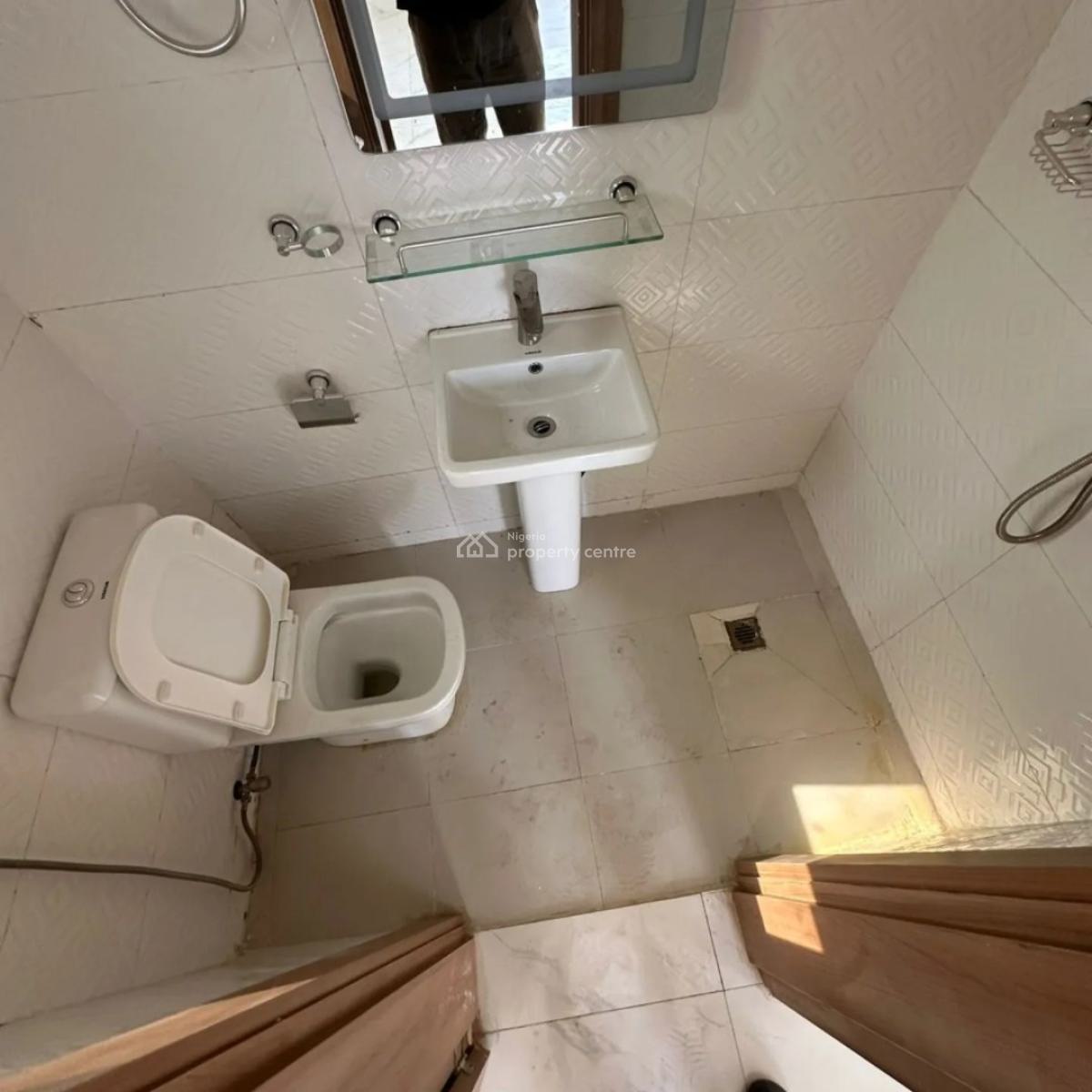 4bedroom Terrace Duplex with Bq, Kaura, Abuja, House for Sale