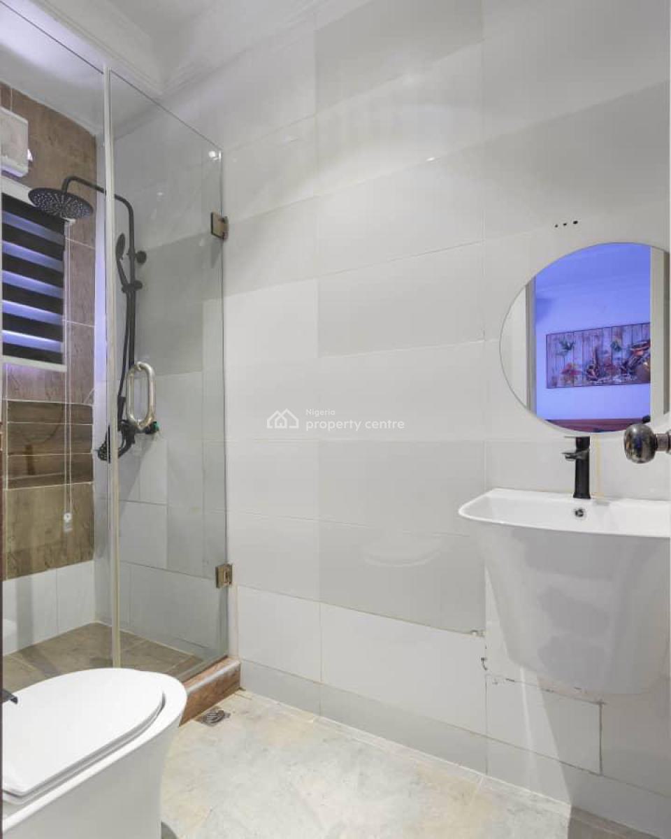 Luxurious Furnished 3 Bedroom Apartment, Lekki Phase 1, Lekki, Lagos, Flat / Apartment for Rent