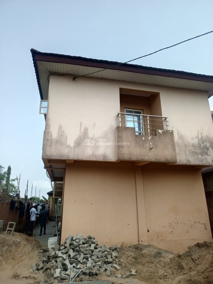 a Block of Flat (1 Unit of 2 Bed, 3 Units of Room Self Contain & 2 Units of Miniflat), By Awoyaya, Eputu, Ibeju Lekki, Lagos, Flat / Apartment for Sale