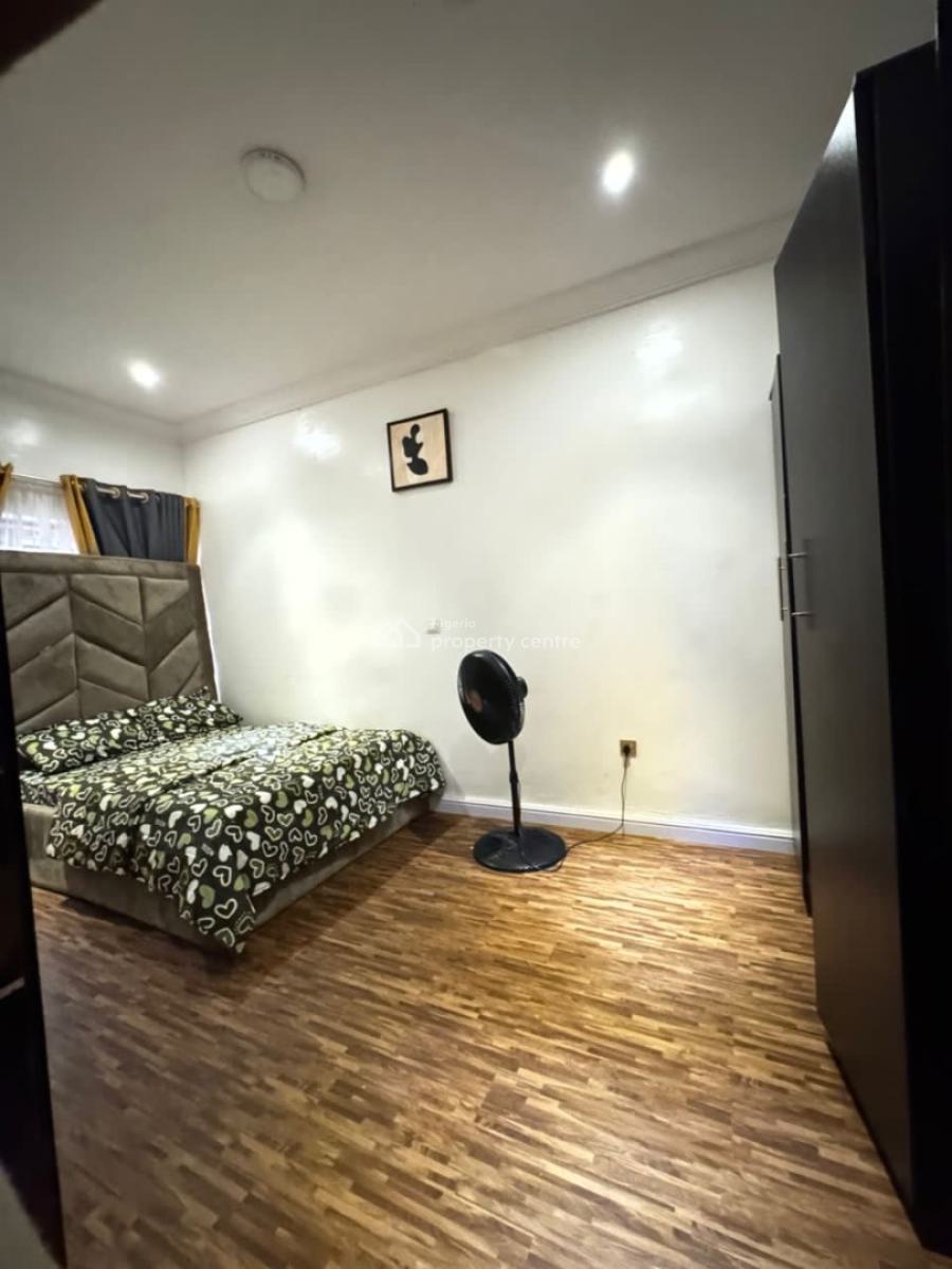 Serviced/furnished 3 Bedrooms Bungalow with Pool and Gym, Orchid Road, Lekki Phase 2, Lekki, Lagos, Detached Bungalow for Rent