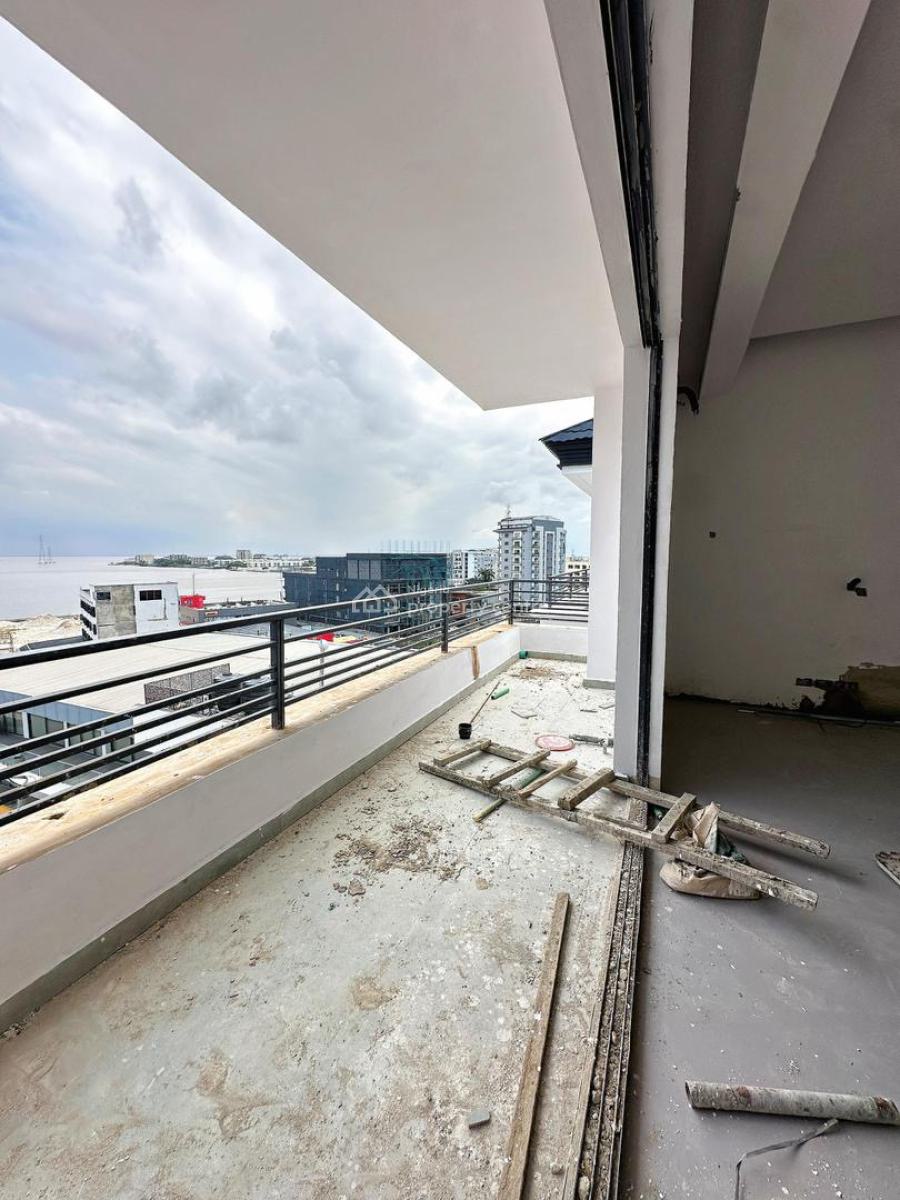 Luxurious 3 Bedroom Apartment with Gym, Lekki Phase 1, Lekki, Lagos, Flat / Apartment for Rent