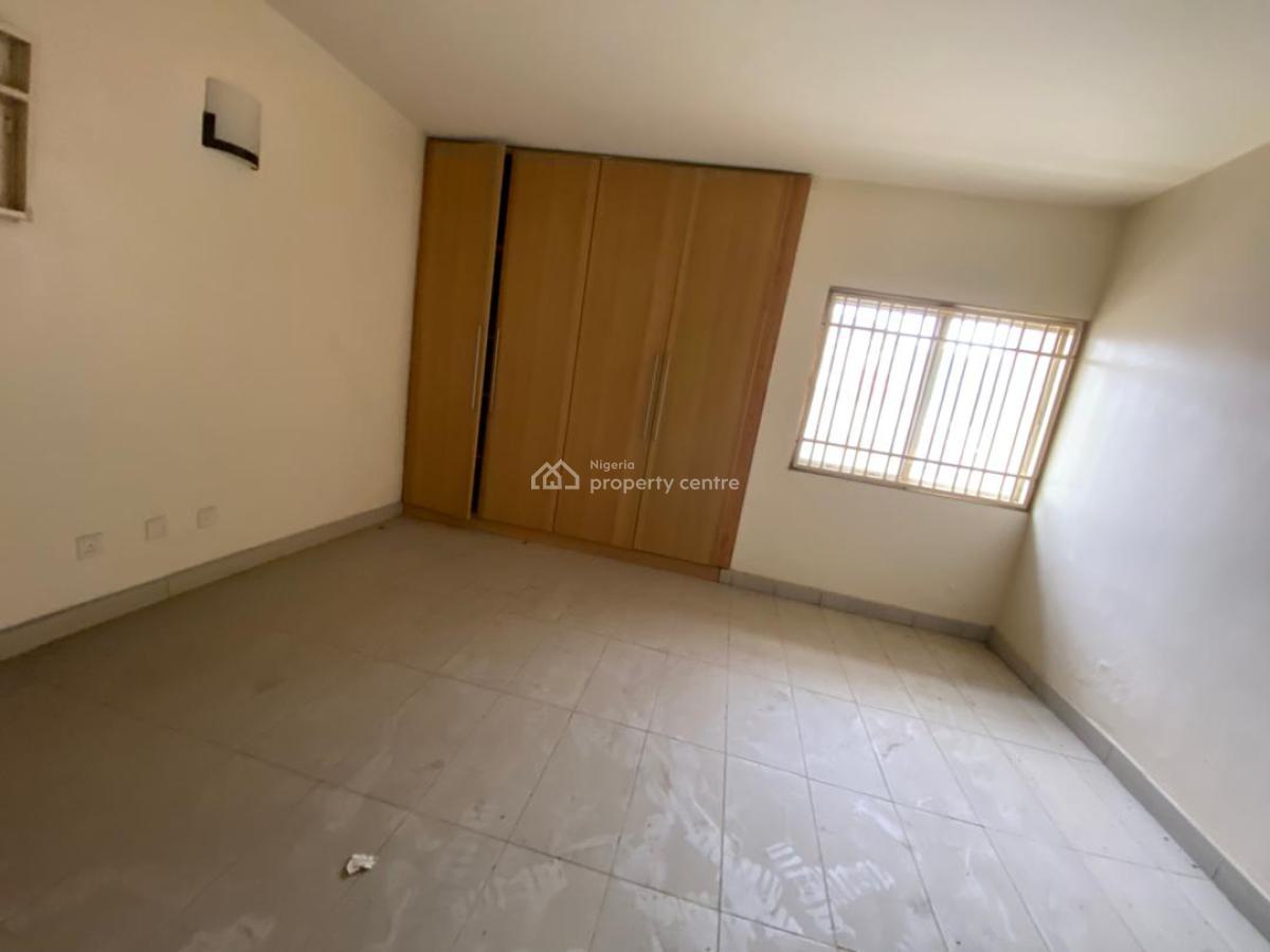 Luxurious 3 Bedrooms Serviced Apartment, Bq, Serene Neighborhood, Good Access Road, Asokoro District, Abuja, Flat / Apartment for Rent