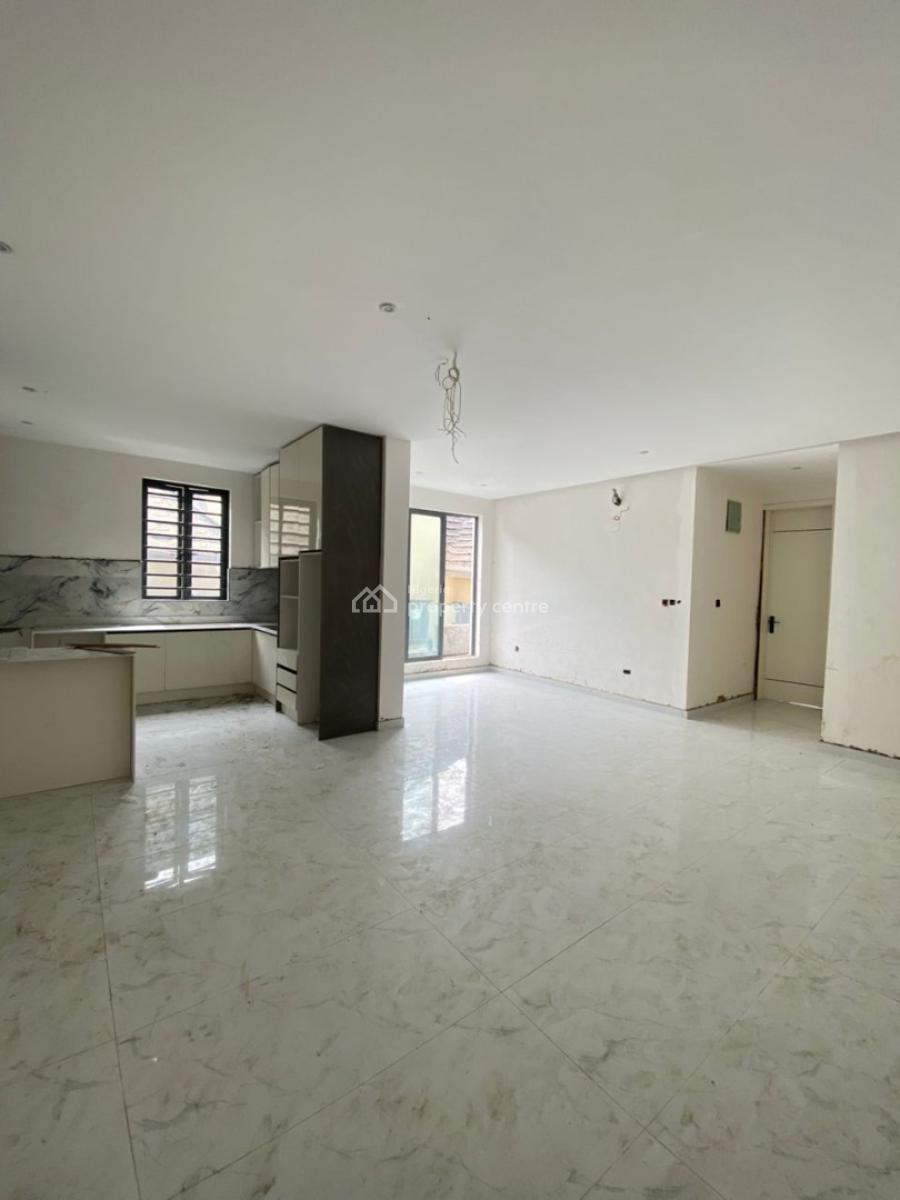 Charming 3 Bedroom Apartment with Bq, Lekki Phase 1, Lekki, Lagos, House for Sale