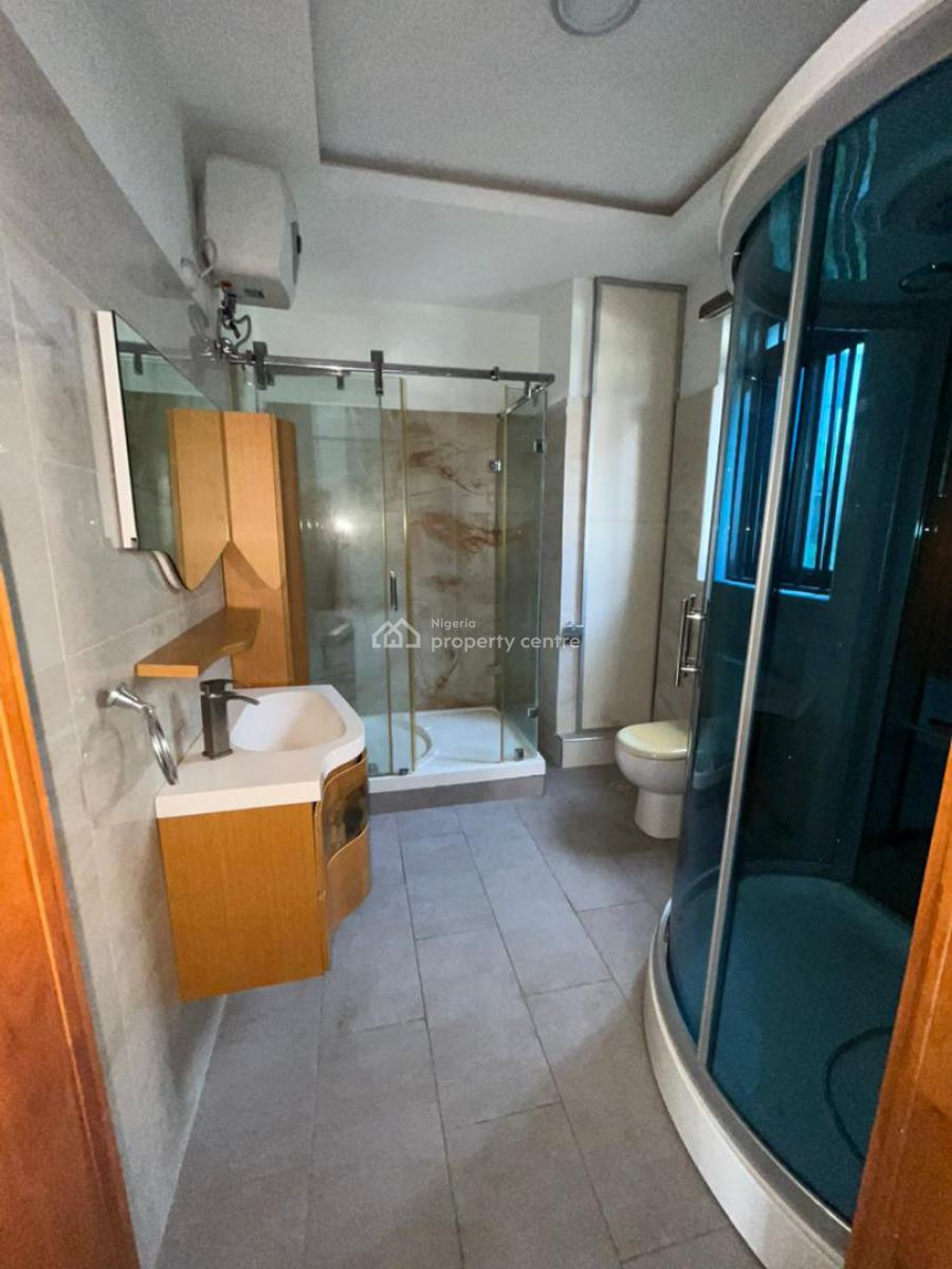 Nicely Finished 3bedroom Apartment with 1room Bq, Lekki Phase 1, Lekki, Lagos, Flat / Apartment for Rent