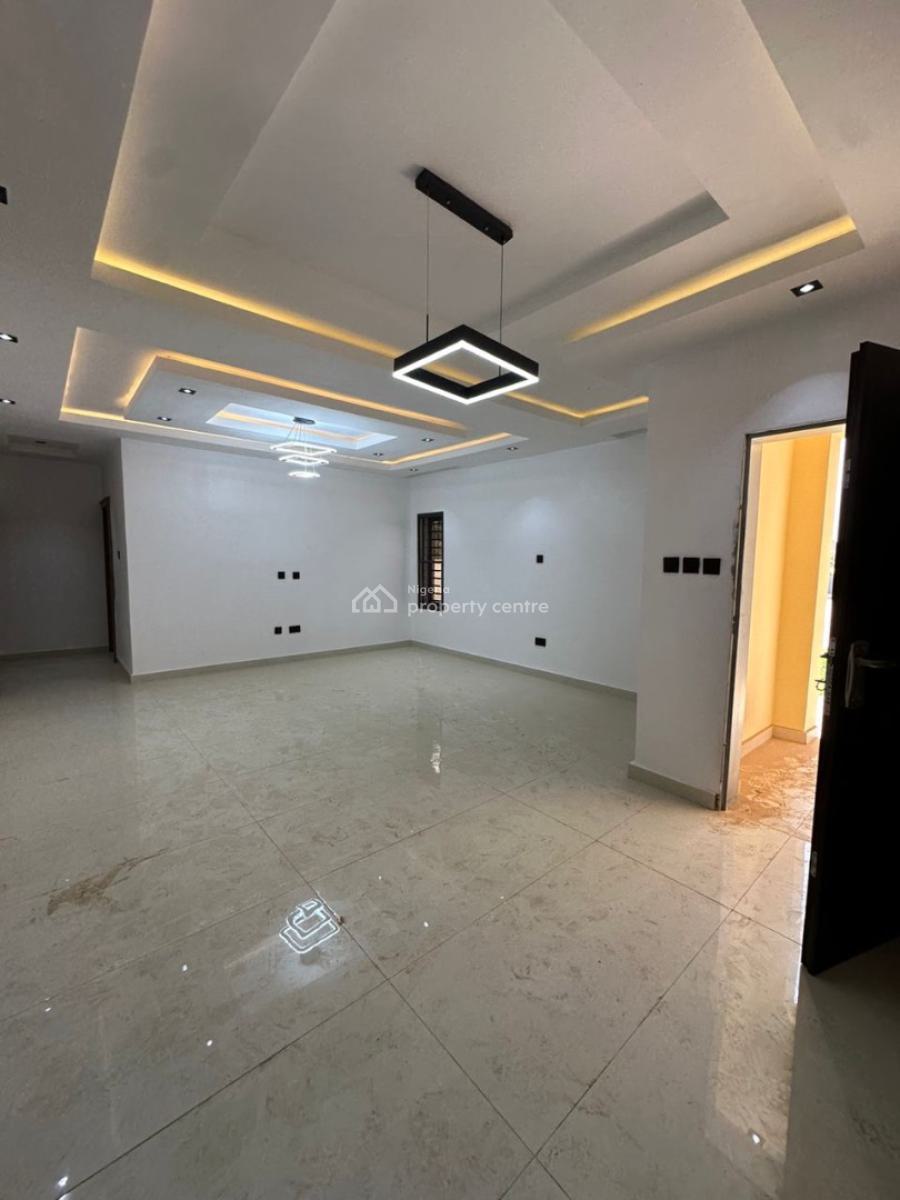 Luxury 3 Bedroom Apartment in a Secure Neighborhood, Jahi, Abuja, Flat / Apartment for Sale