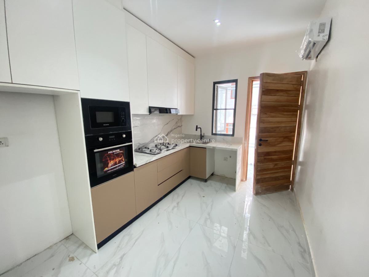 2-bedroom Luxury Apartment, Lekki Phase 1, Lekki, Lagos, Flat / Apartment for Sale