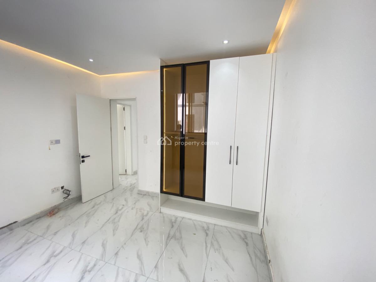 2-bedroom Luxury Apartment, Lekki Phase 1, Lekki, Lagos, Flat / Apartment for Sale