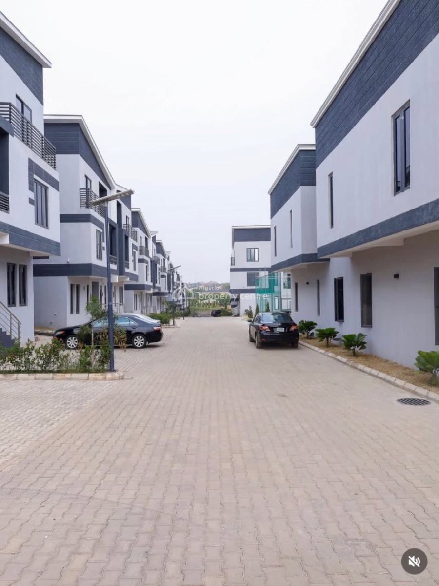 Gleaming 4 Bedroom Semi Detached Duplex with Bq, Serene, Kado, Abuja, Semi-detached Duplex for Sale