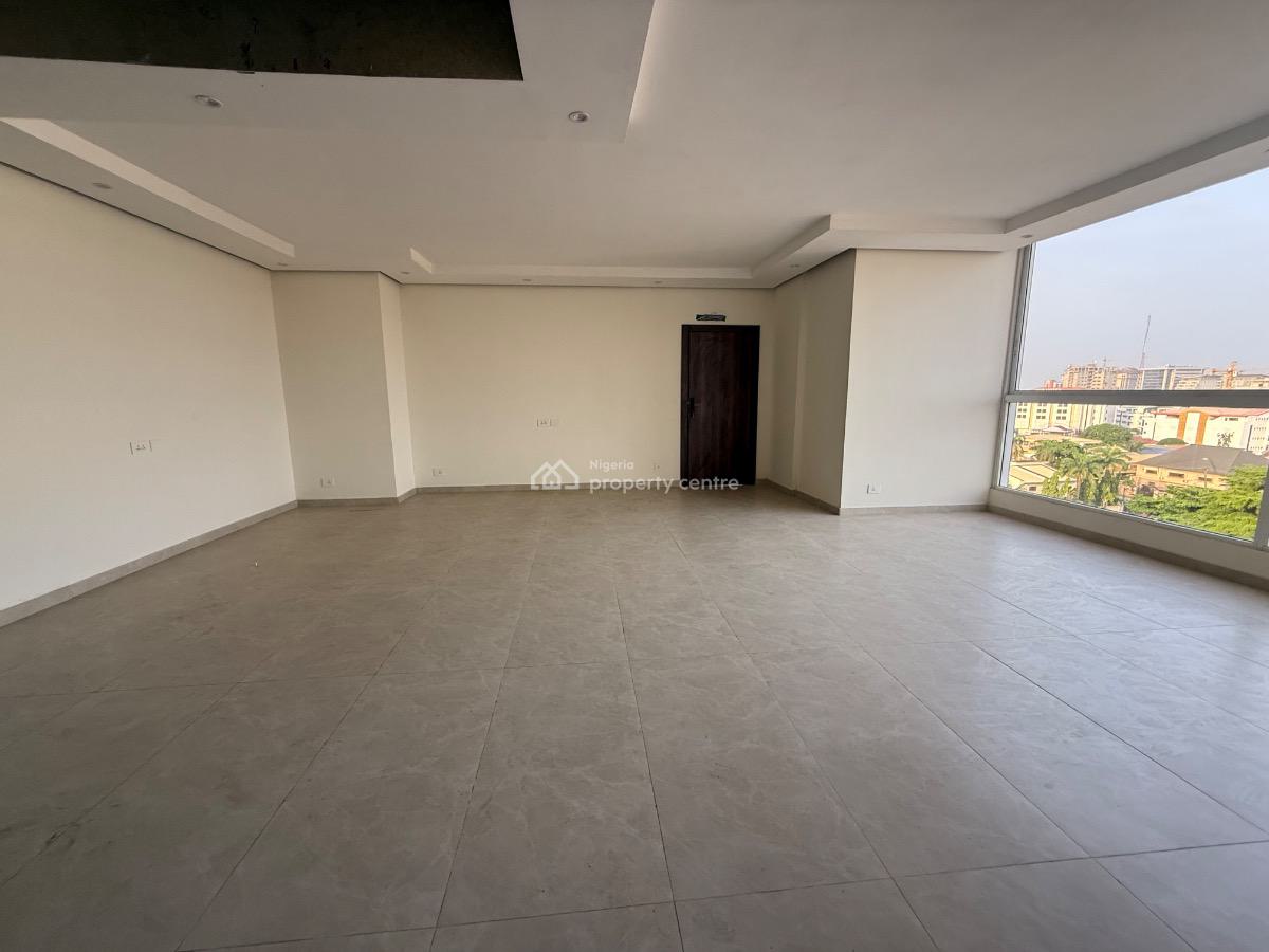 4 Bedroom Penthouse with Maids Room, Victoria Island (vi), Lagos, Flat / Apartment for Sale