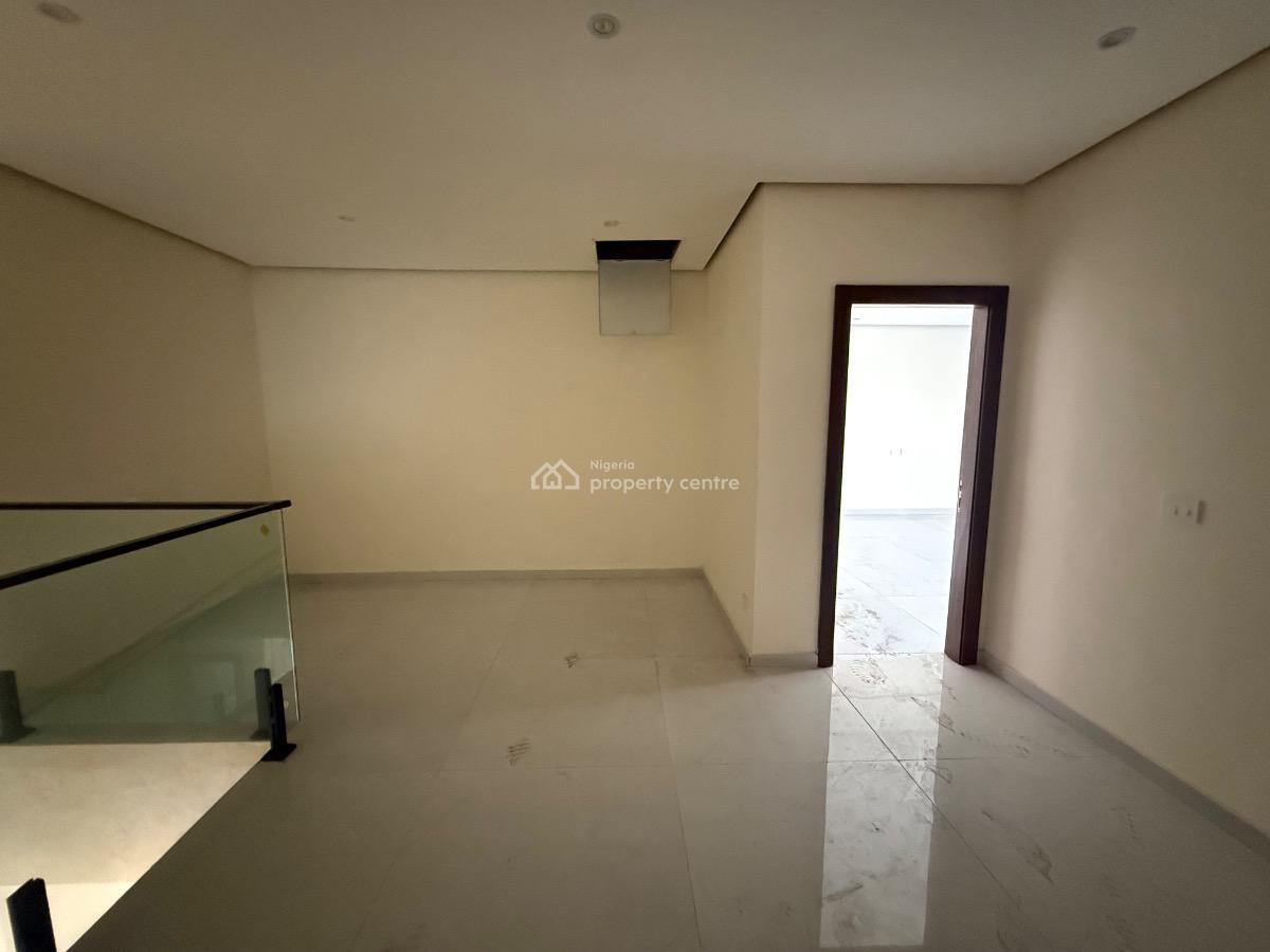 4 Bedroom Penthouse with Maids Room, Victoria Island (vi), Lagos, Flat / Apartment for Sale