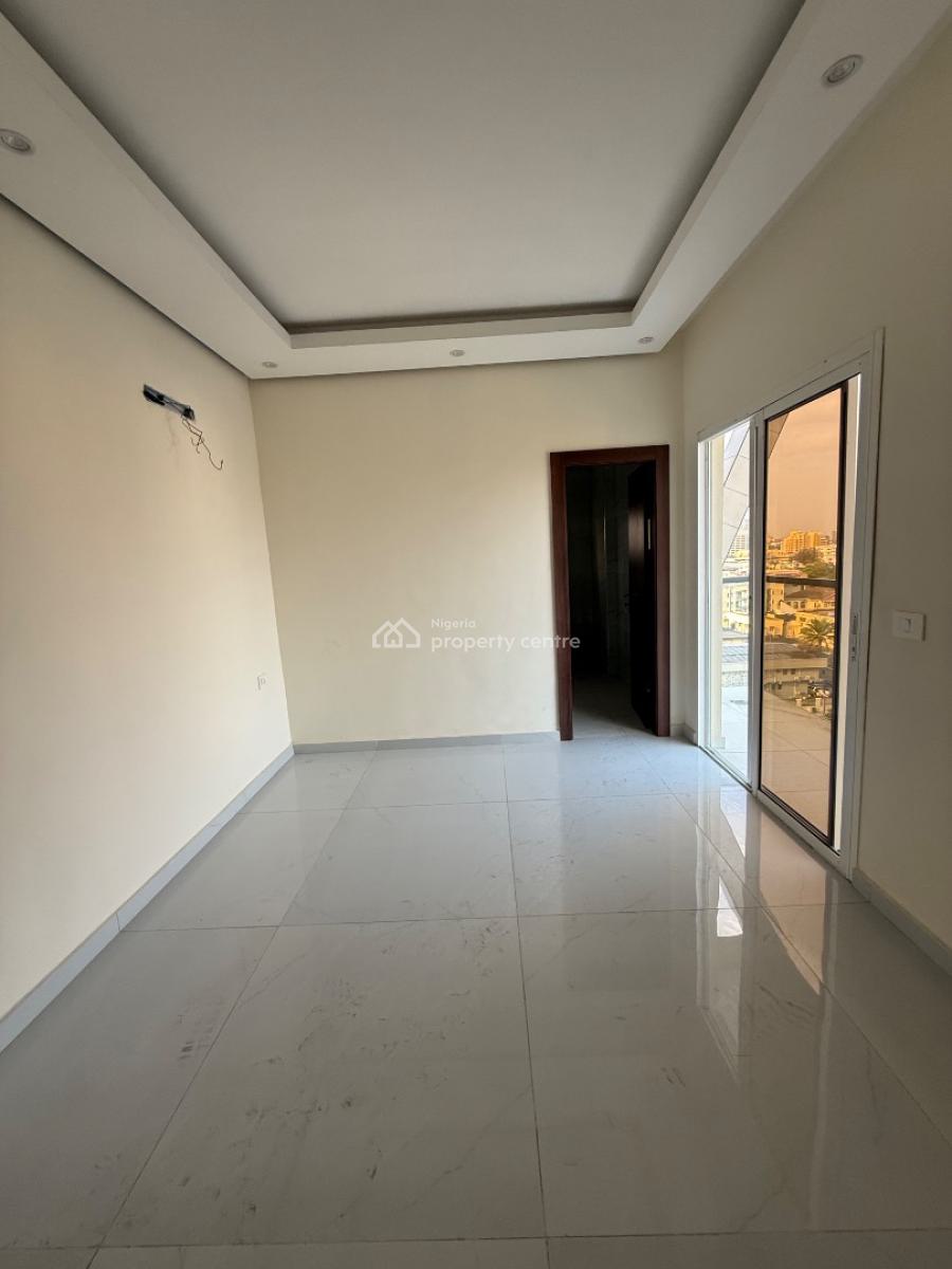 4 Bedroom Penthouse with Maids Room, Victoria Island (vi), Lagos, Flat / Apartment for Sale