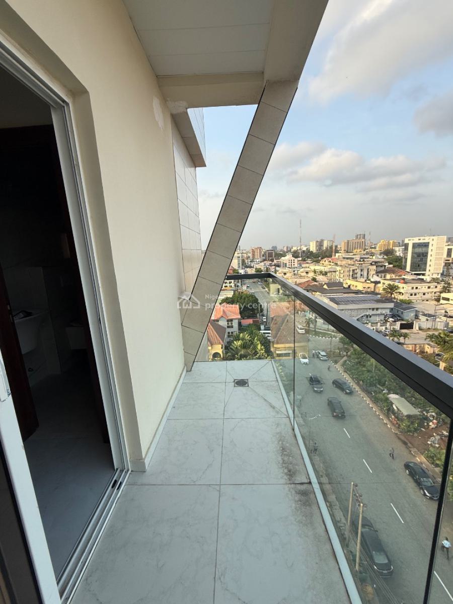 4 Bedroom Penthouse with Maids Room, Victoria Island (vi), Lagos, Flat / Apartment for Sale