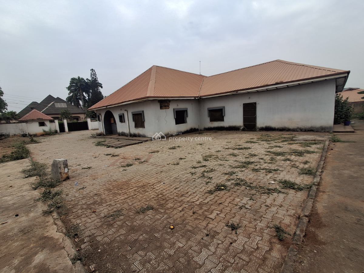 7-bedrooms Bungalow, Kado Estate, Kado, Abuja, Detached Bungalow for Sale