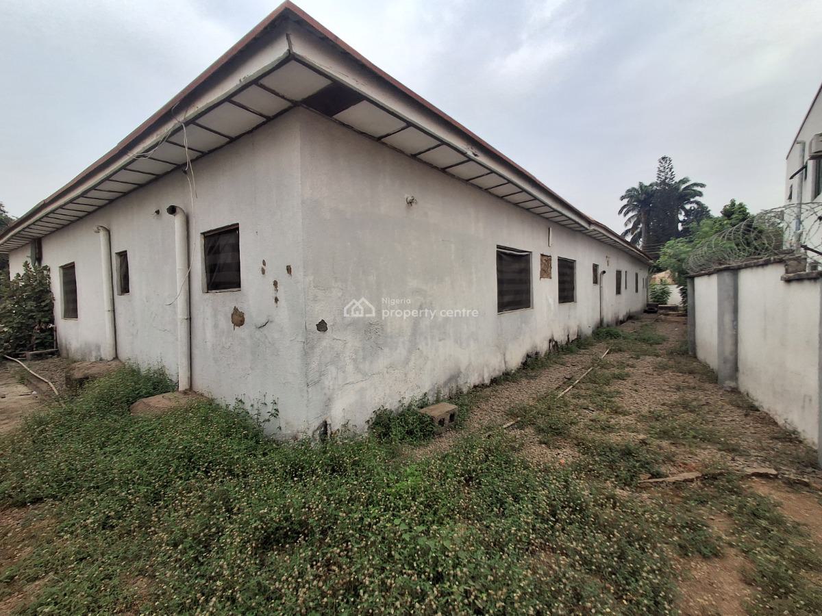 7-bedrooms Bungalow, Kado Estate, Kado, Abuja, Detached Bungalow for Sale