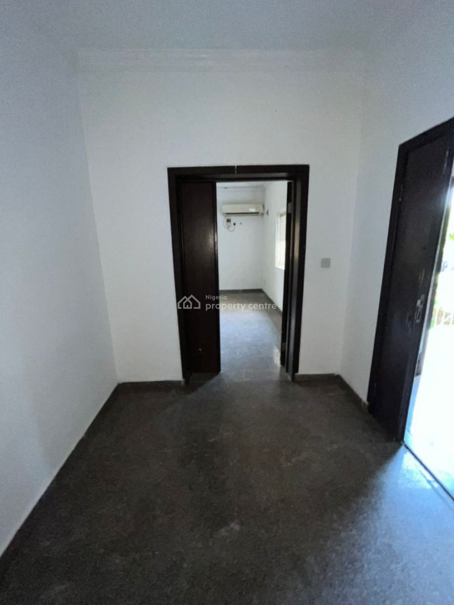 3 Bedroom Apartment with 1 Room Bq, Lekki Phase 1, Lekki, Lagos, Flat / Apartment for Rent