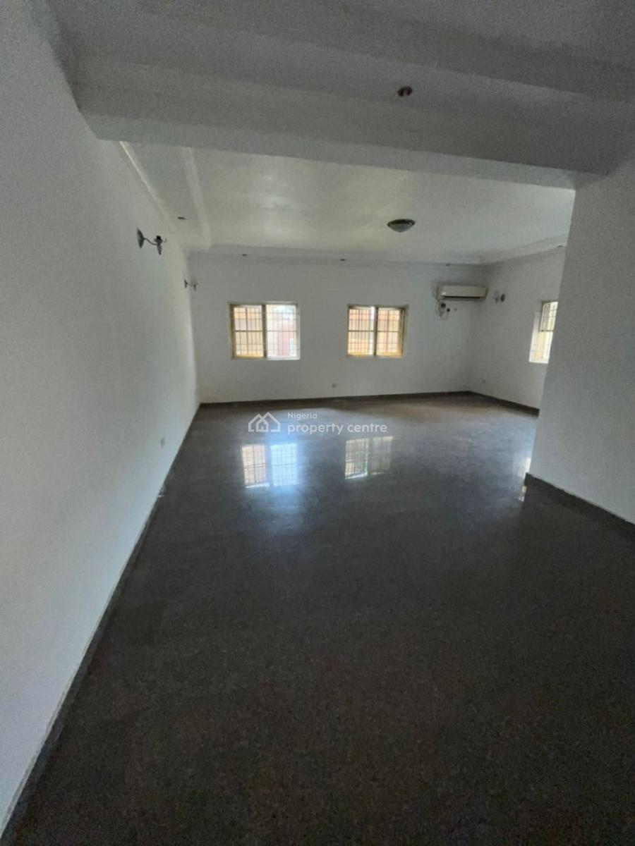 3 Bedroom Apartment with 1 Room Bq, Lekki Phase 1, Lekki, Lagos, Flat / Apartment for Rent
