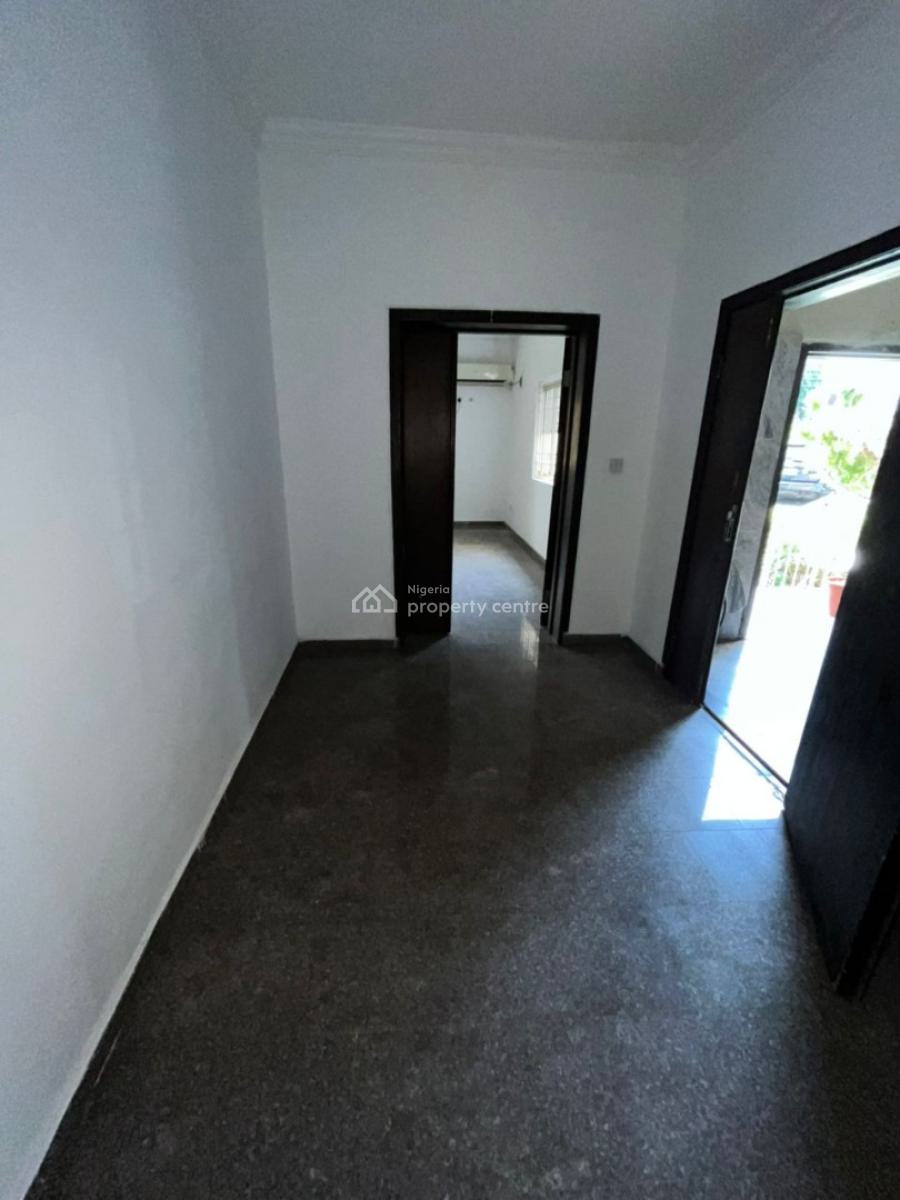 3 Bedroom Apartment with 1 Room Bq, Lekki Phase 1, Lekki, Lagos, Flat / Apartment for Rent