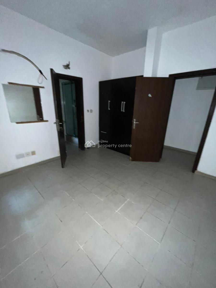 3 Bedroom Apartment with 1 Room Bq, Lekki Phase 1, Lekki, Lagos, Flat / Apartment for Rent