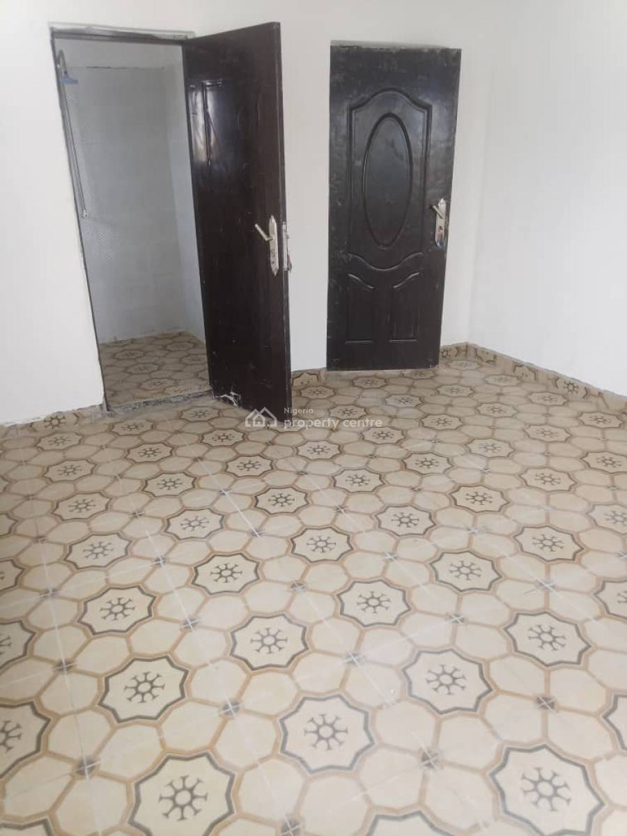 a Self Serviced 2 Bedroom Flat with Guest Toilet, By Shapati Off Lekki Epe Expressway, Onosa, Ibeju Lekki, Lagos, Flat / Apartment for Rent