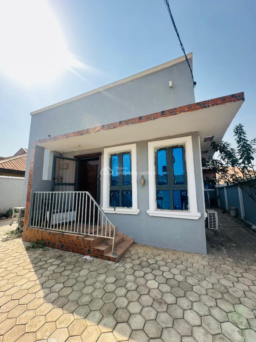 Modern 3 Bedroom Bungalow with 2 Sitting Rooms, Kitchen and Bq on Half, Tomiwa Awe, Alengongo, Akobo, Ibadan, Oyo, Detached Bungalow for Sale