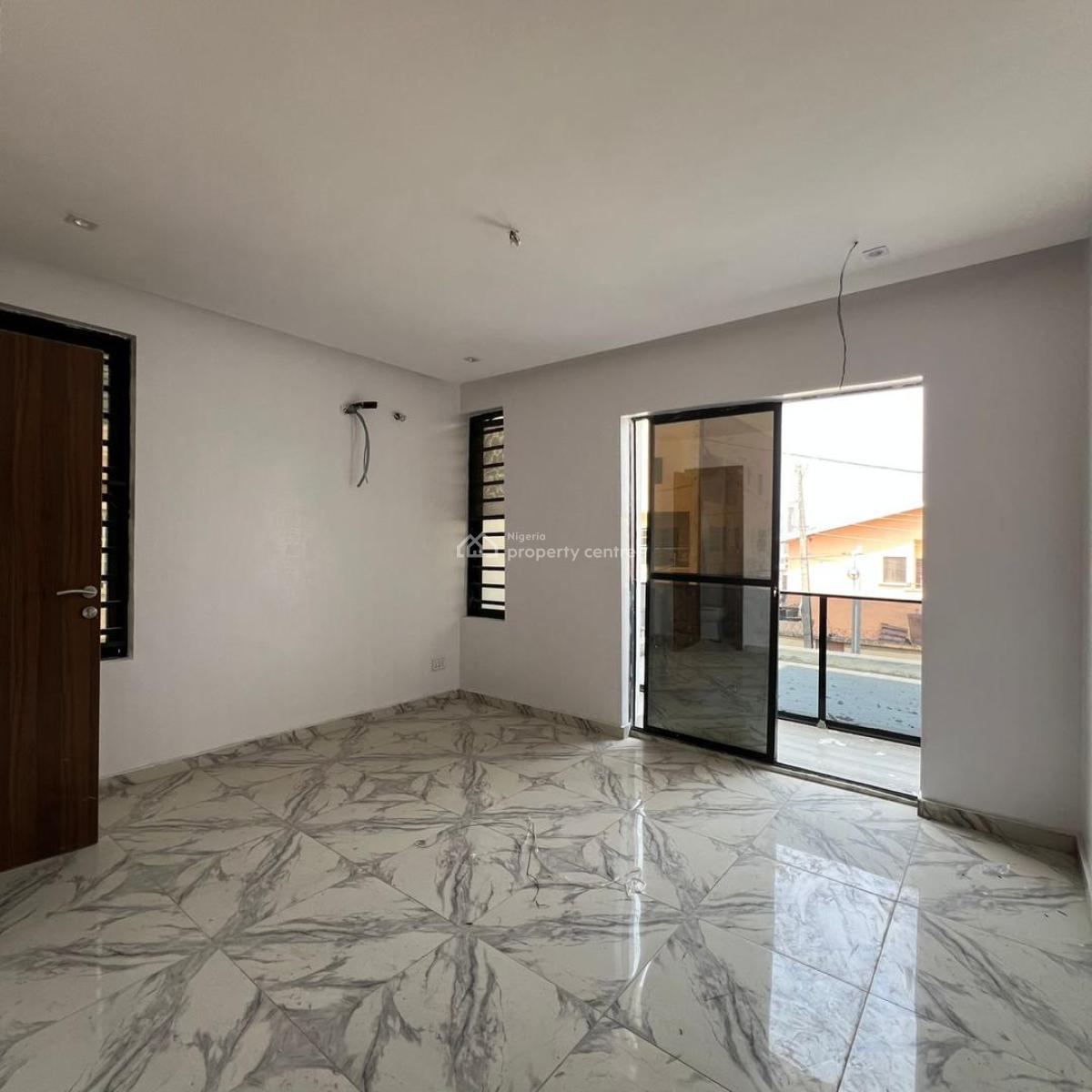 2 Bedroom Apartment, Chevron, Lekki, Lagos, Block of Flats for Sale