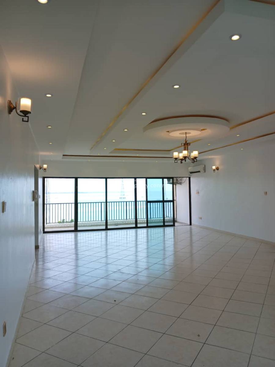 Standard Spacious 3 Bedroom Apartment with Bq, Off Gerrard Road, Ikoyi, Lagos, Flat / Apartment for Rent