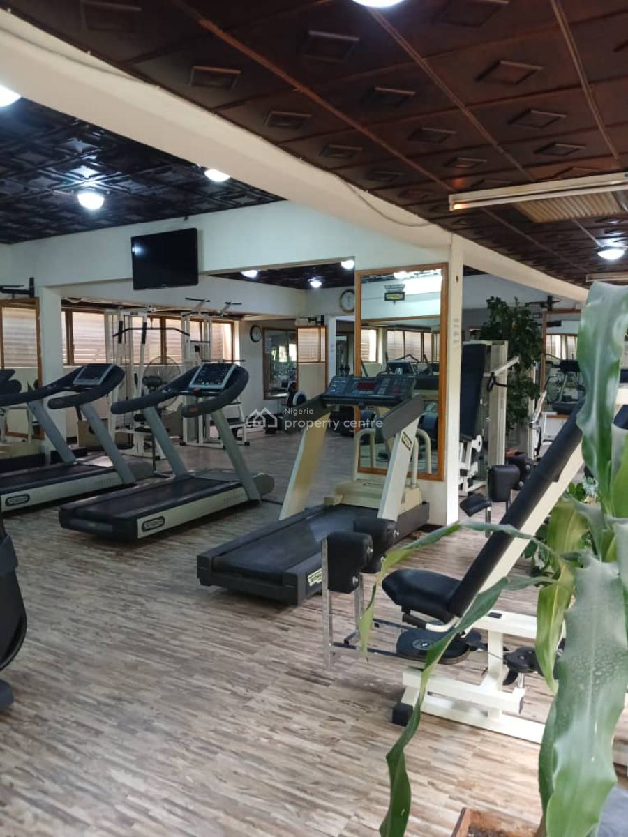 Standard Spacious 3 Bedroom Apartment with Bq, Off Gerrard Road, Ikoyi, Lagos, Flat / Apartment for Rent