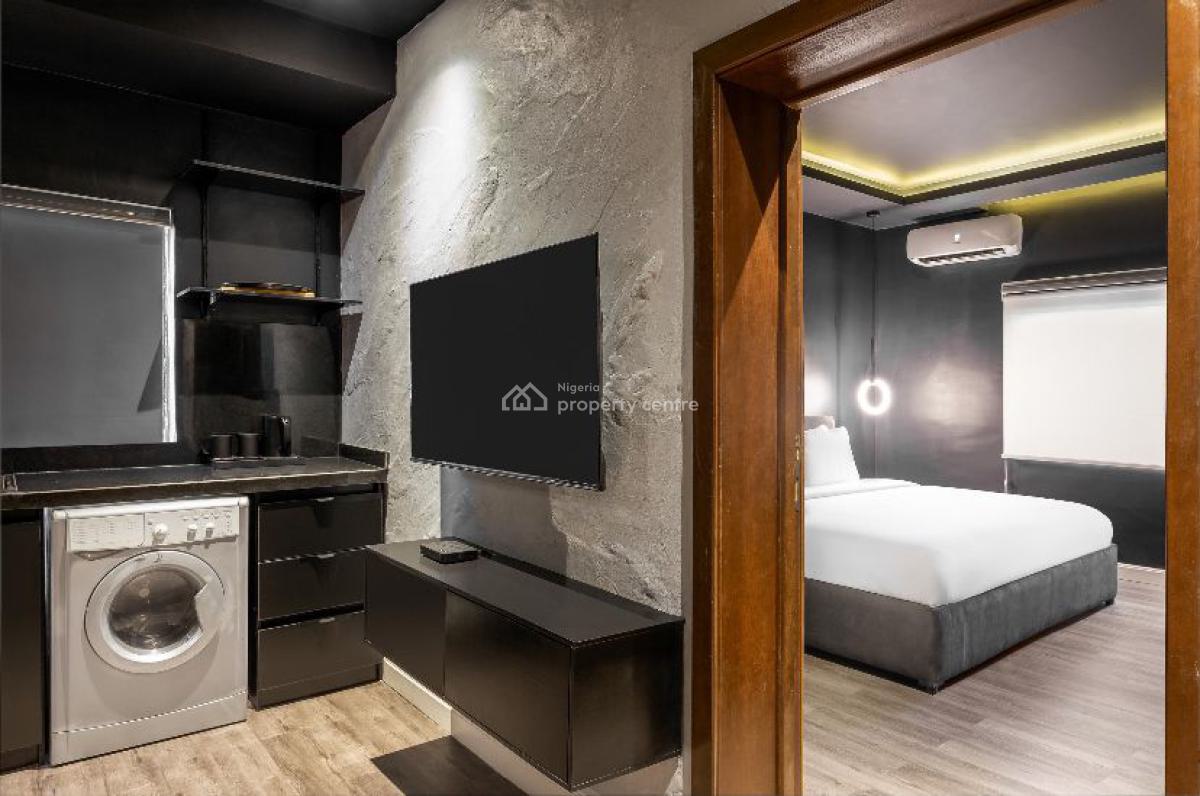 Aurevia 1-bedroom Apartment -- Spa, Pool & Restaurant, Lekki Phase 1, Lekki, Lagos, Mini Flat (room and Parlour) Short Let