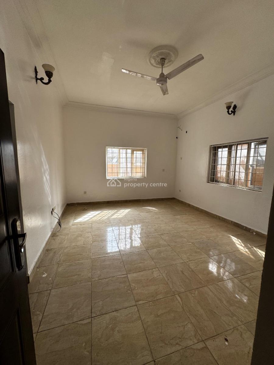 Renovated 3 Bedrooms Flat, Jahi, Abuja, House for Rent