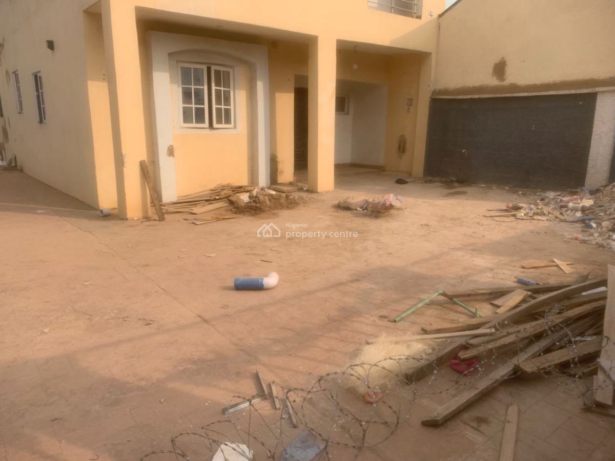 Pristine and Spacious 4 Bedroom Terrace Duplex, Cbn, Wumba, Abuja, Terraced Duplex for Sale