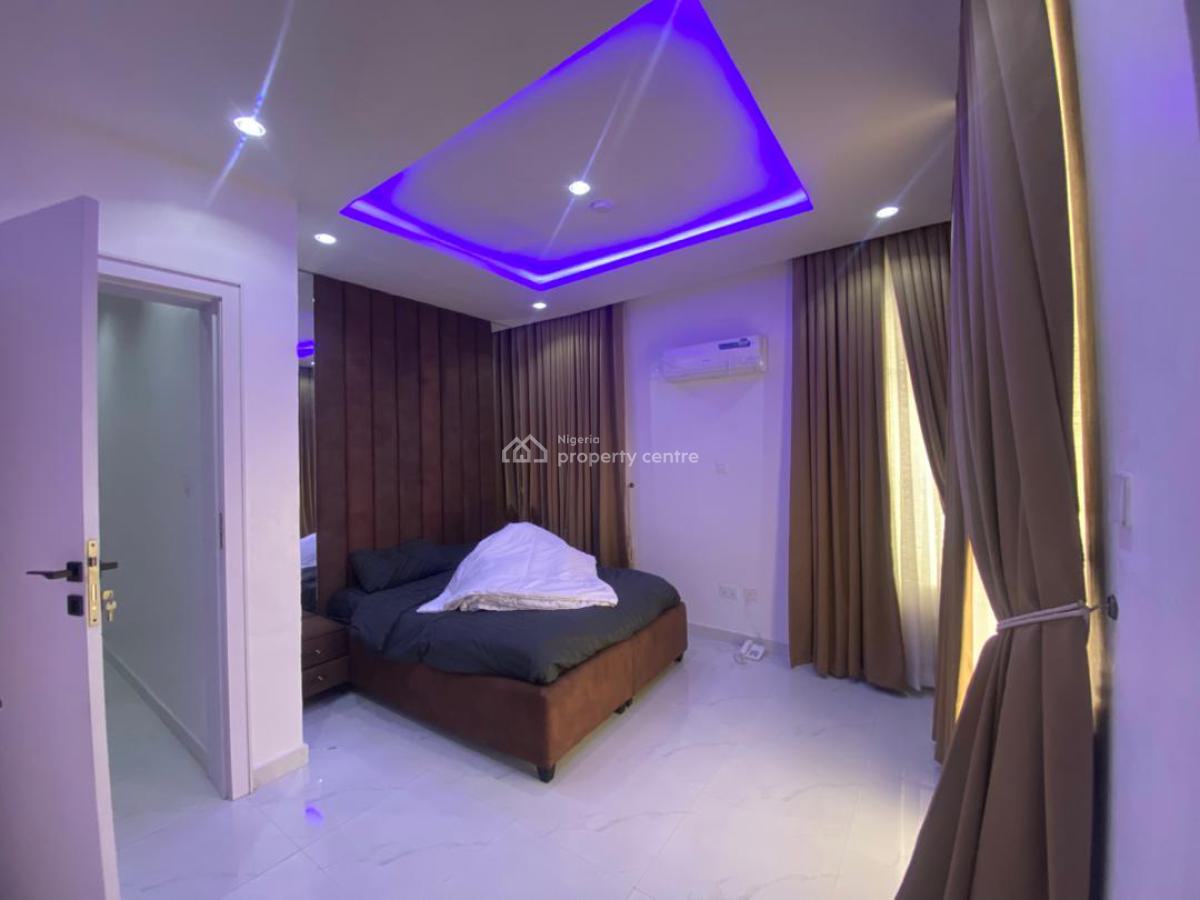 5 Bedroom Semi Detached House with Bq Available, Adeniyi Jones, Ikeja, Lagos, Semi-detached Duplex for Rent