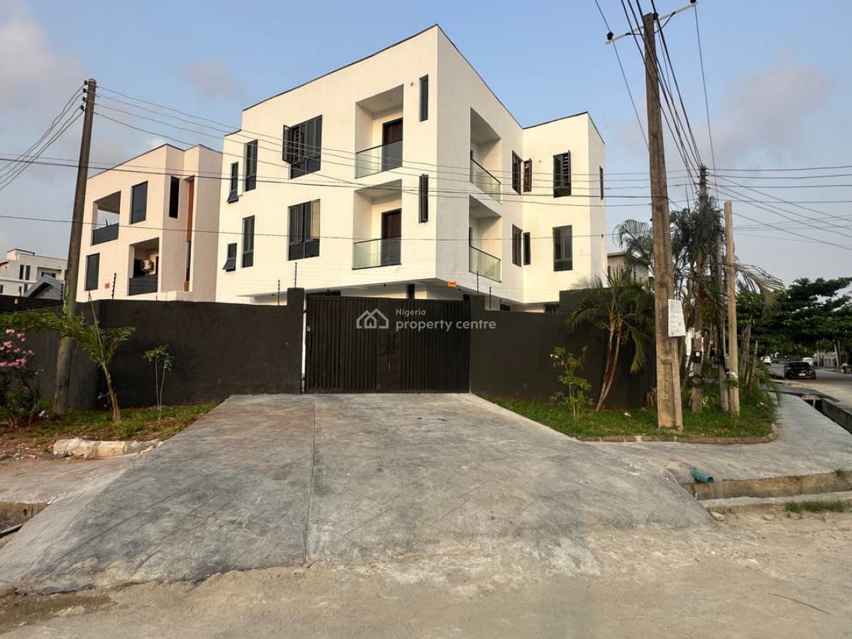 Luxury 3-bedroom Apartment with Bq, Lekki Phase 1, Lekki, Lagos, Flat / Apartment for Rent