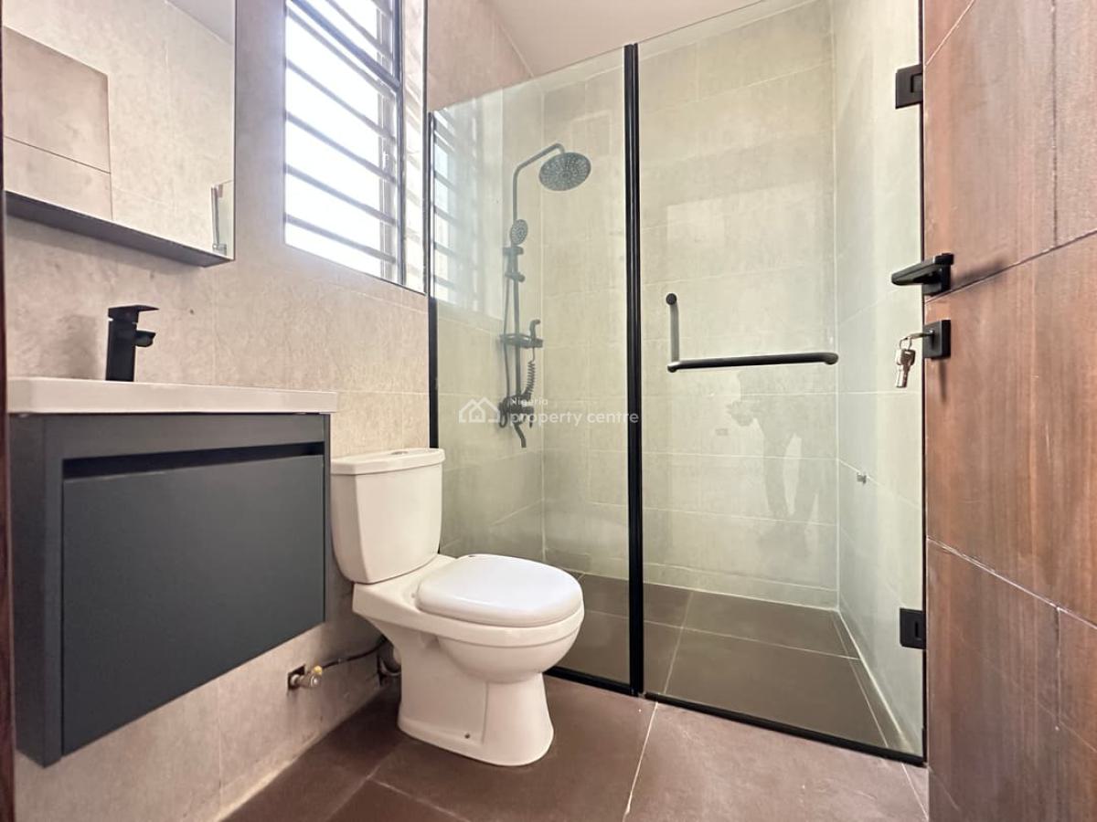 Luxury 3-bedroom Apartment with Bq, Lekki Phase 1, Lekki, Lagos, Flat / Apartment for Rent