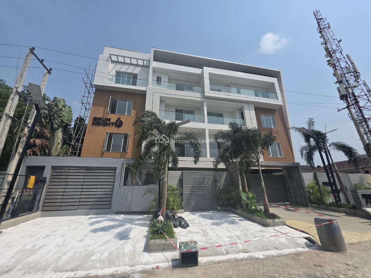 2bedrooms Mainsonatte, Off Admiralty Way, Lekki Phase 1, Lekki, Lagos, Terraced Duplex for Sale