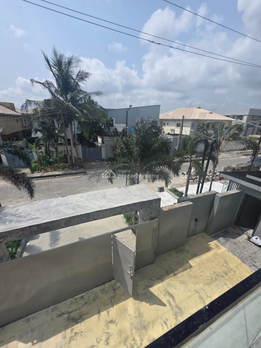 Brand-new 2 Bedrooms Flat, Off Admiralty Way, Lekki Phase 1, Lekki, Lagos, Flat / Apartment for Sale