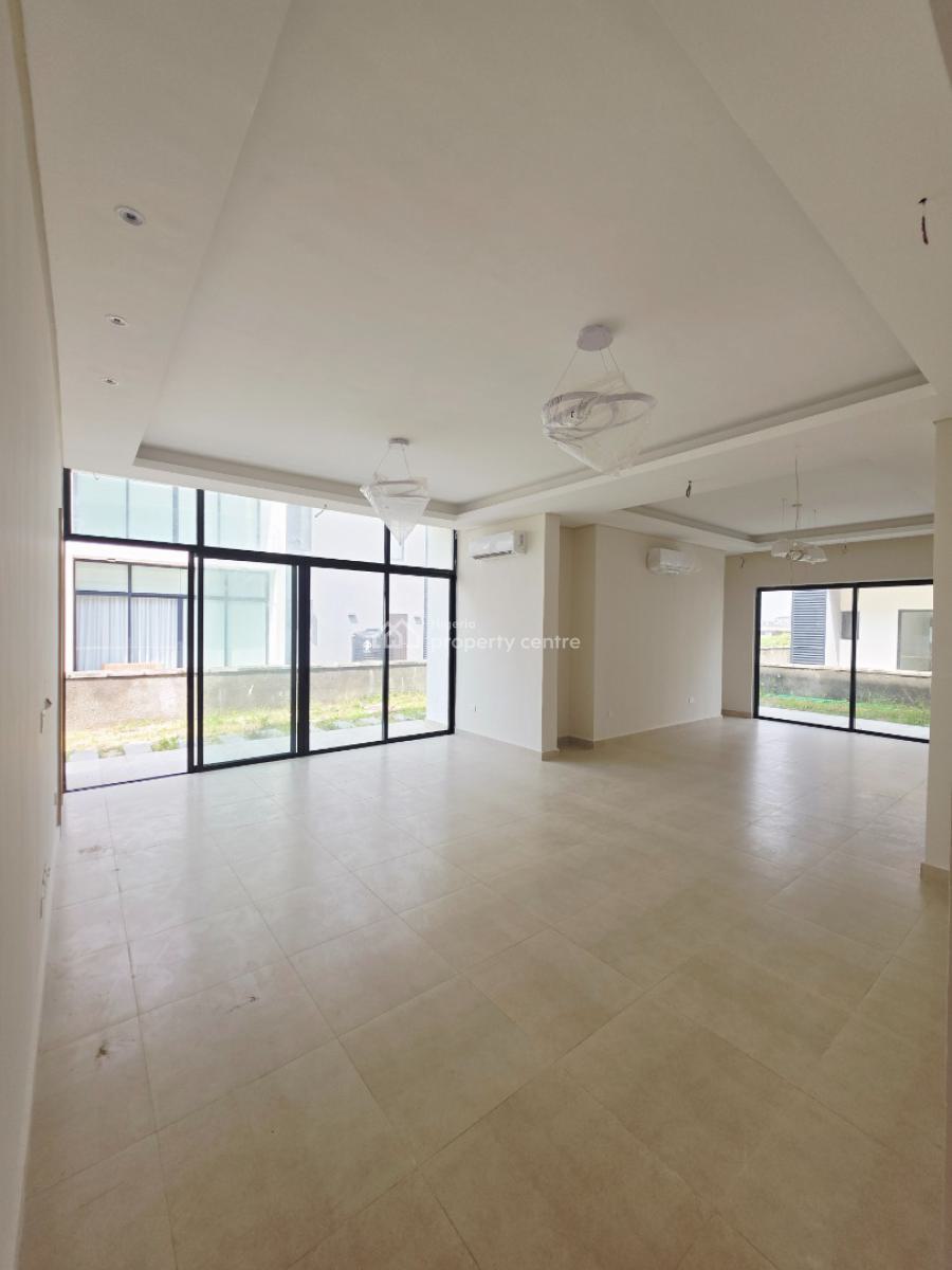 Waterview 4 Bedrooms Semi Detached with Bq, Mayagun Beach Estate, Ikate, Lekki, Lagos, Semi-detached Duplex for Rent