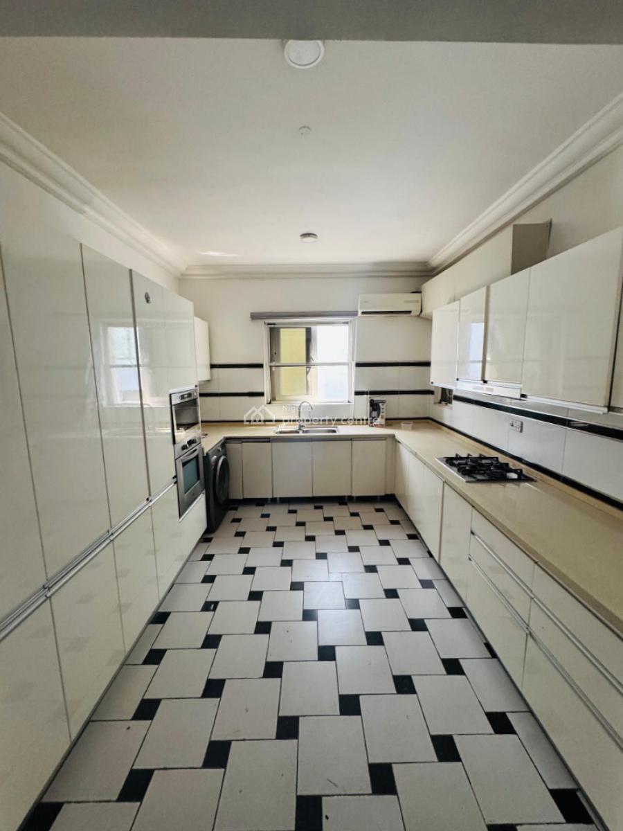 Clean 2 Bedroom Flat in a Secured Estate, Ikate, Lekki, Lagos, Flat / Apartment for Rent