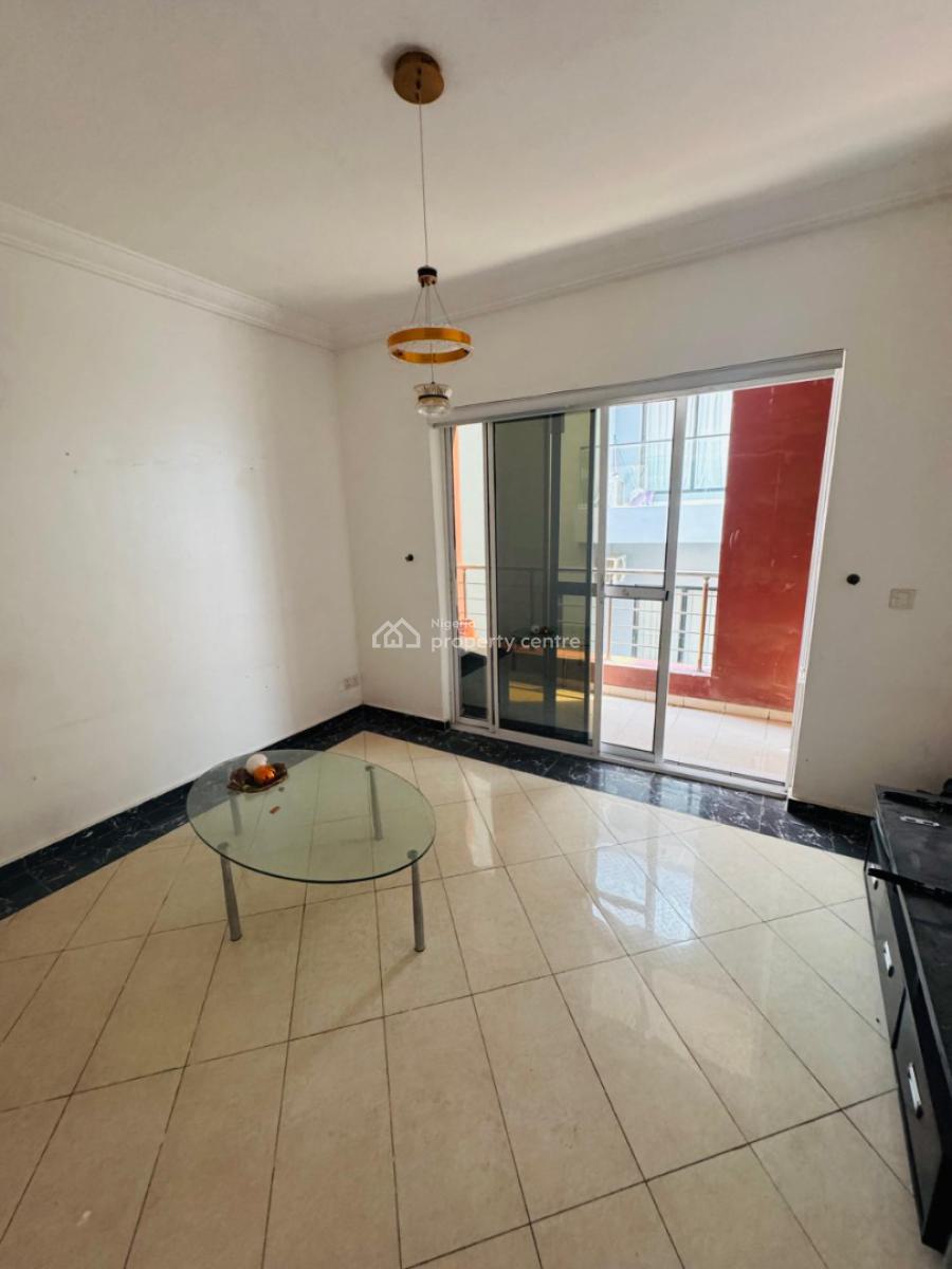 Clean 2 Bedroom Flat in a Secured Estate, Ikate, Lekki, Lagos, Flat / Apartment for Rent