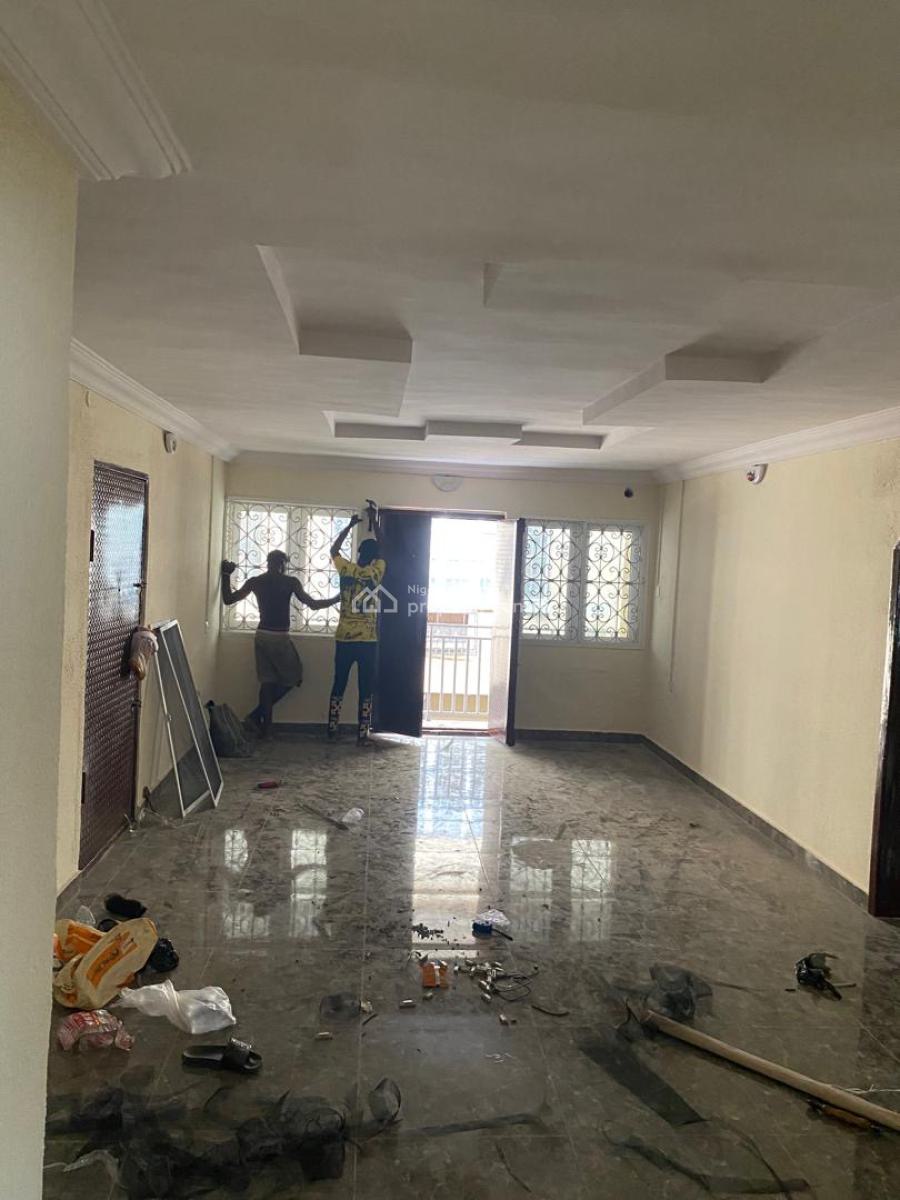 a Block of Flats with 2 Bedroom Duplex, Surulere, Lagos, Block of Flats for Sale