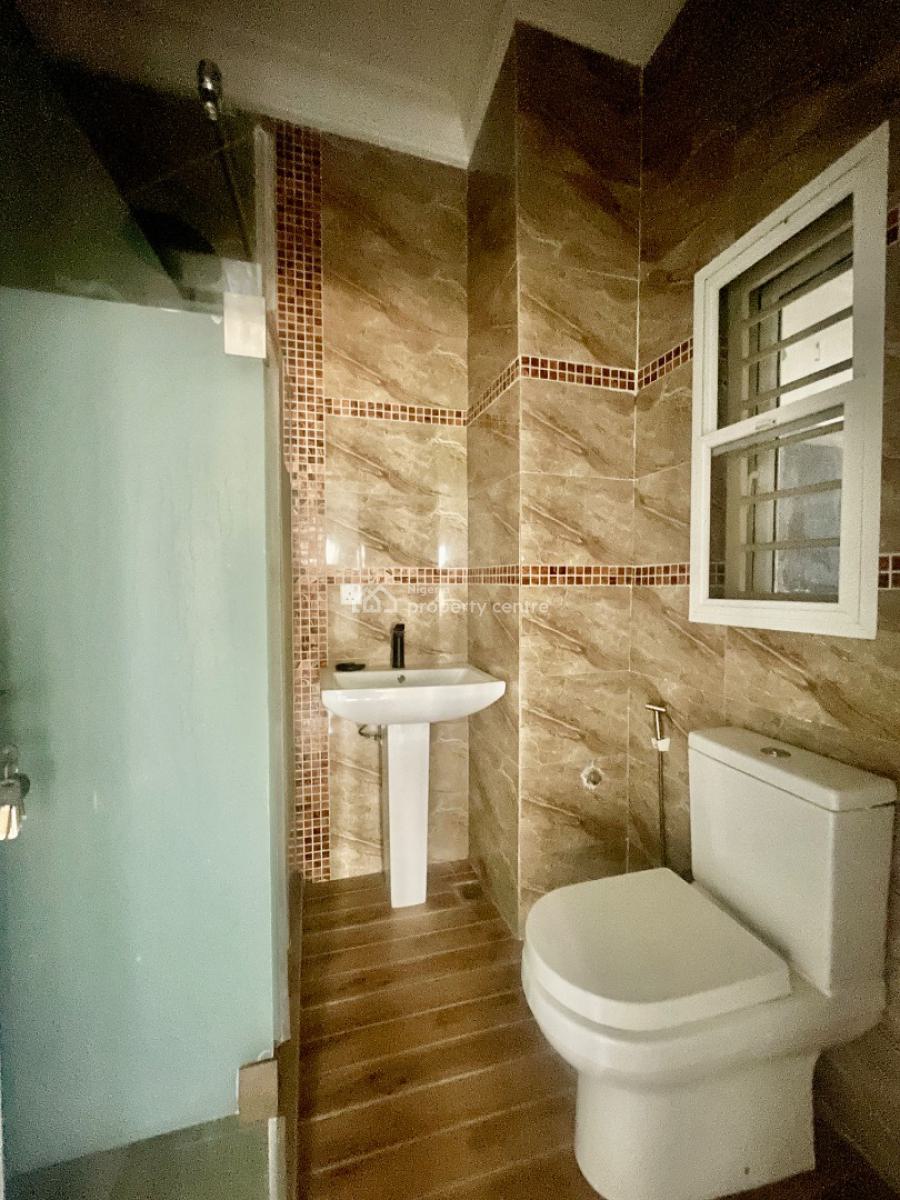 Spacious 3 Bedroom Apartment with Bq, Jahi, Abuja, Flat / Apartment for Rent