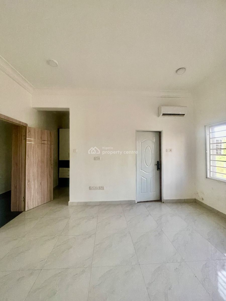 Spacious 3 Bedroom Apartment with Bq, Jahi, Abuja, Flat / Apartment for Rent