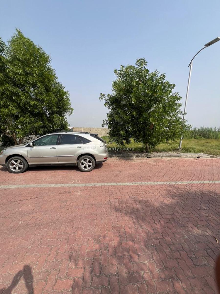 Dried Plain Land, Perinwinkle Estate, Lekki Phase 1, Lekki, Lagos, Mixed-use Land for Sale