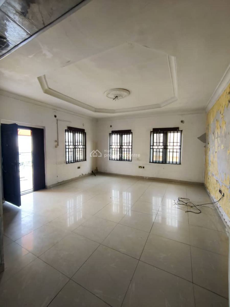 Luxury Self Serviced 3 Bedroom Apartment Office Or Fashion Is Allowed, Lekki Phase 1, Lekki, Lagos, Flat / Apartment for Rent