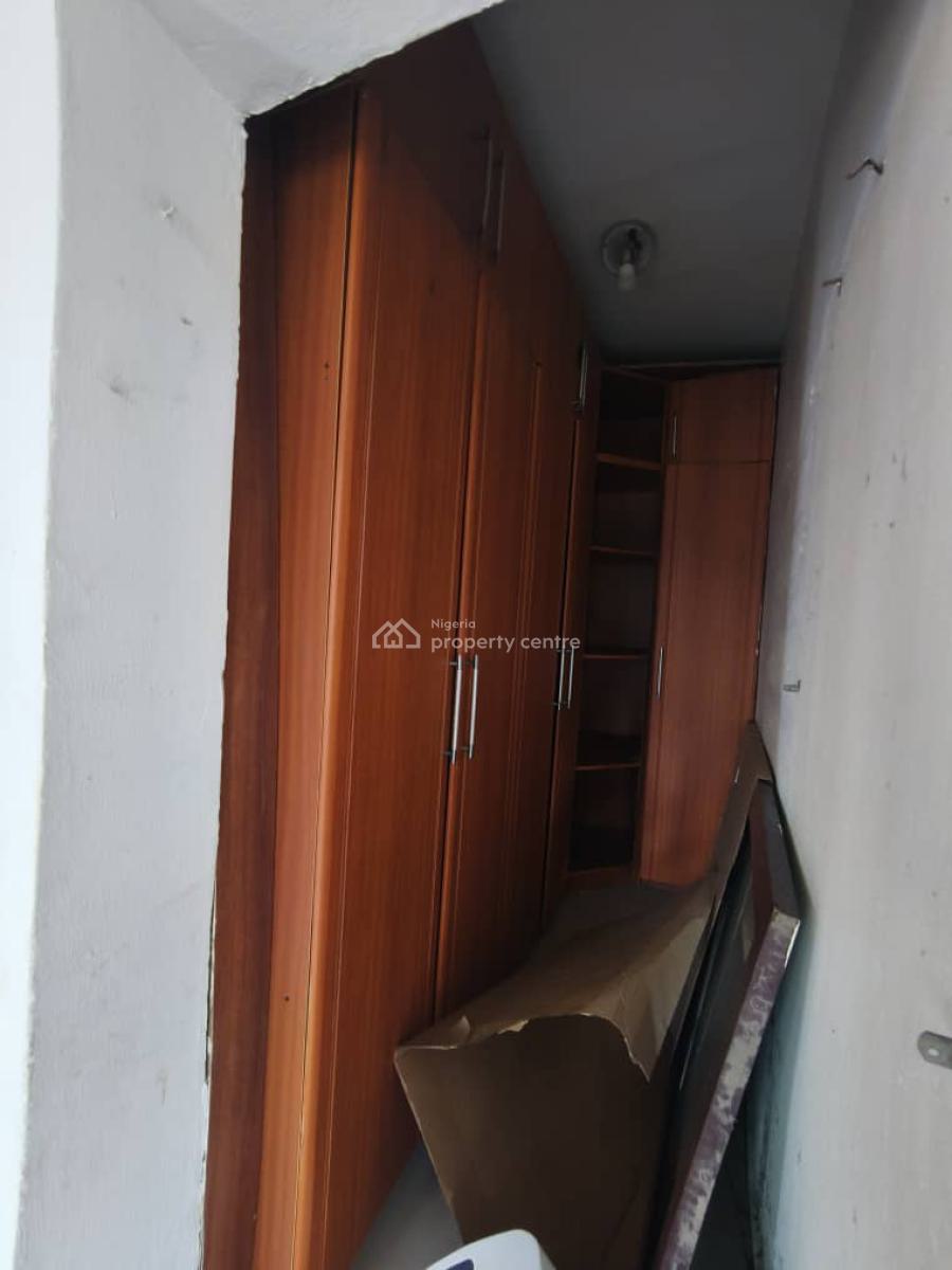 Luxury Self Serviced 3 Bedroom Apartment Office Or Fashion Is Allowed, Lekki Phase 1, Lekki, Lagos, Flat / Apartment for Rent