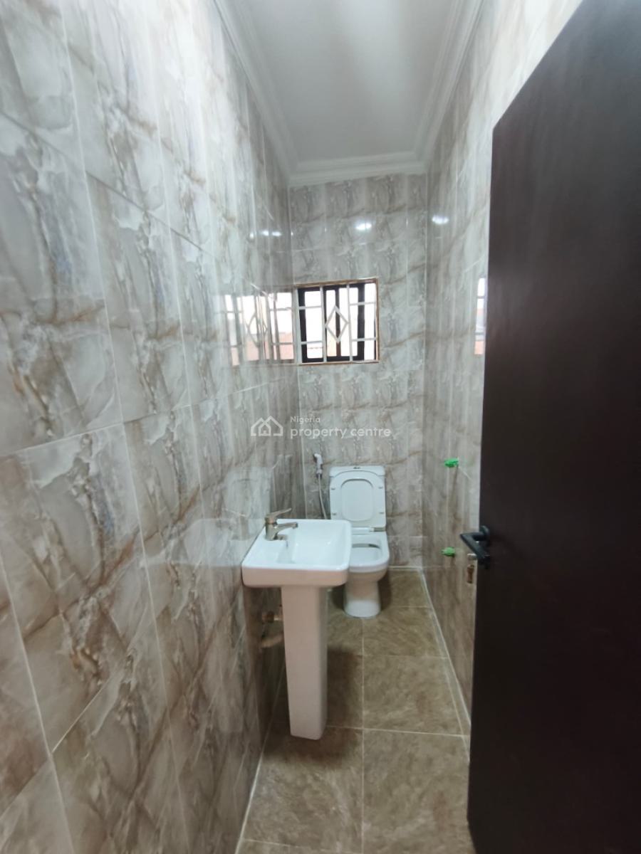 Massive All Room En-suite 3 Bedroom Flat, Ikeja Gra, Ikeja, Lagos, Flat / Apartment for Rent